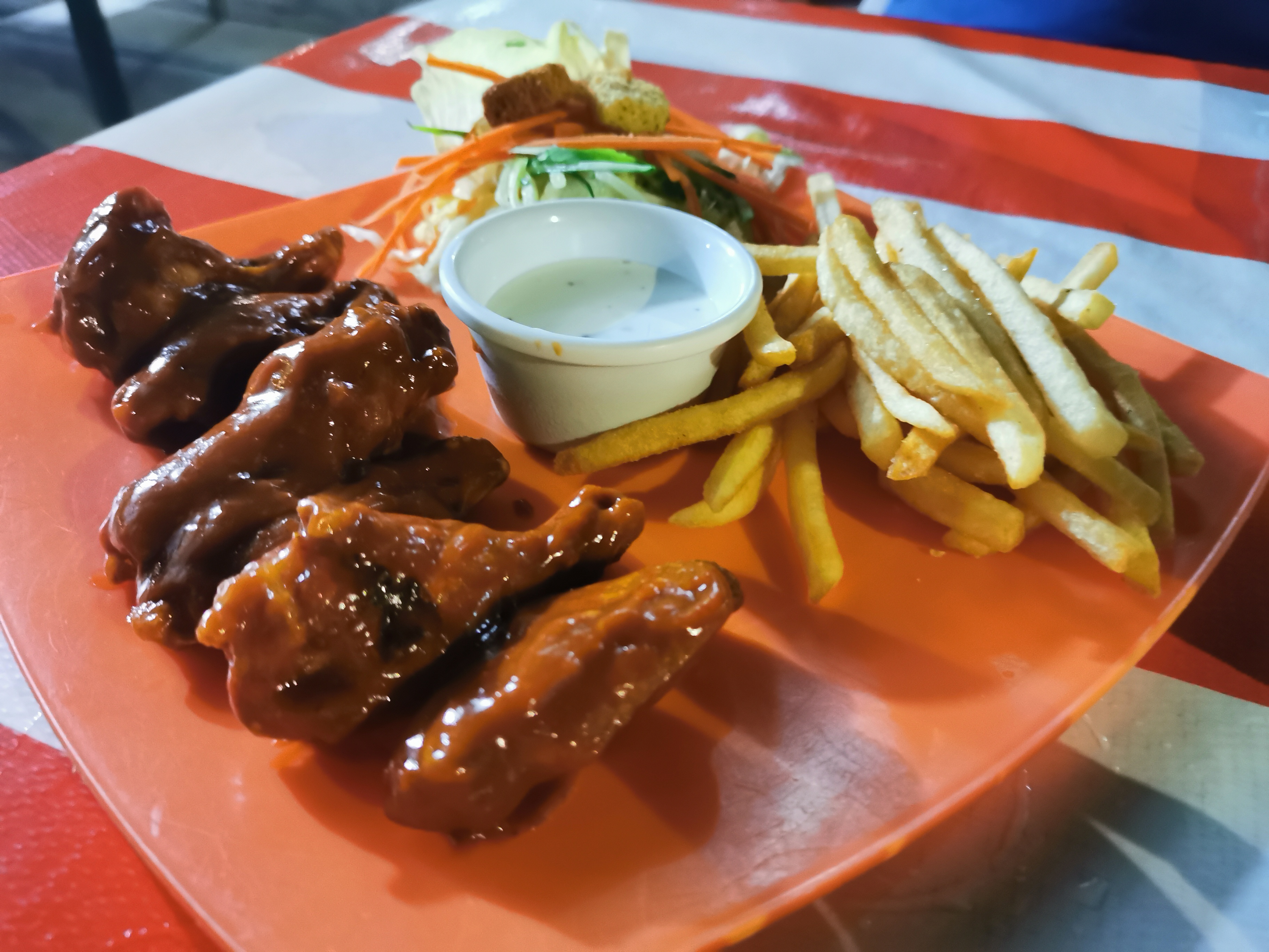 La casa Naranja image 3