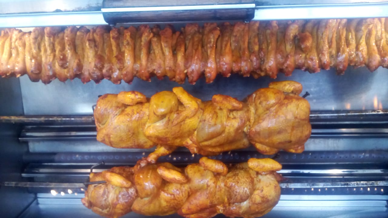 Pollería y Rosticeria ISABEL image 2