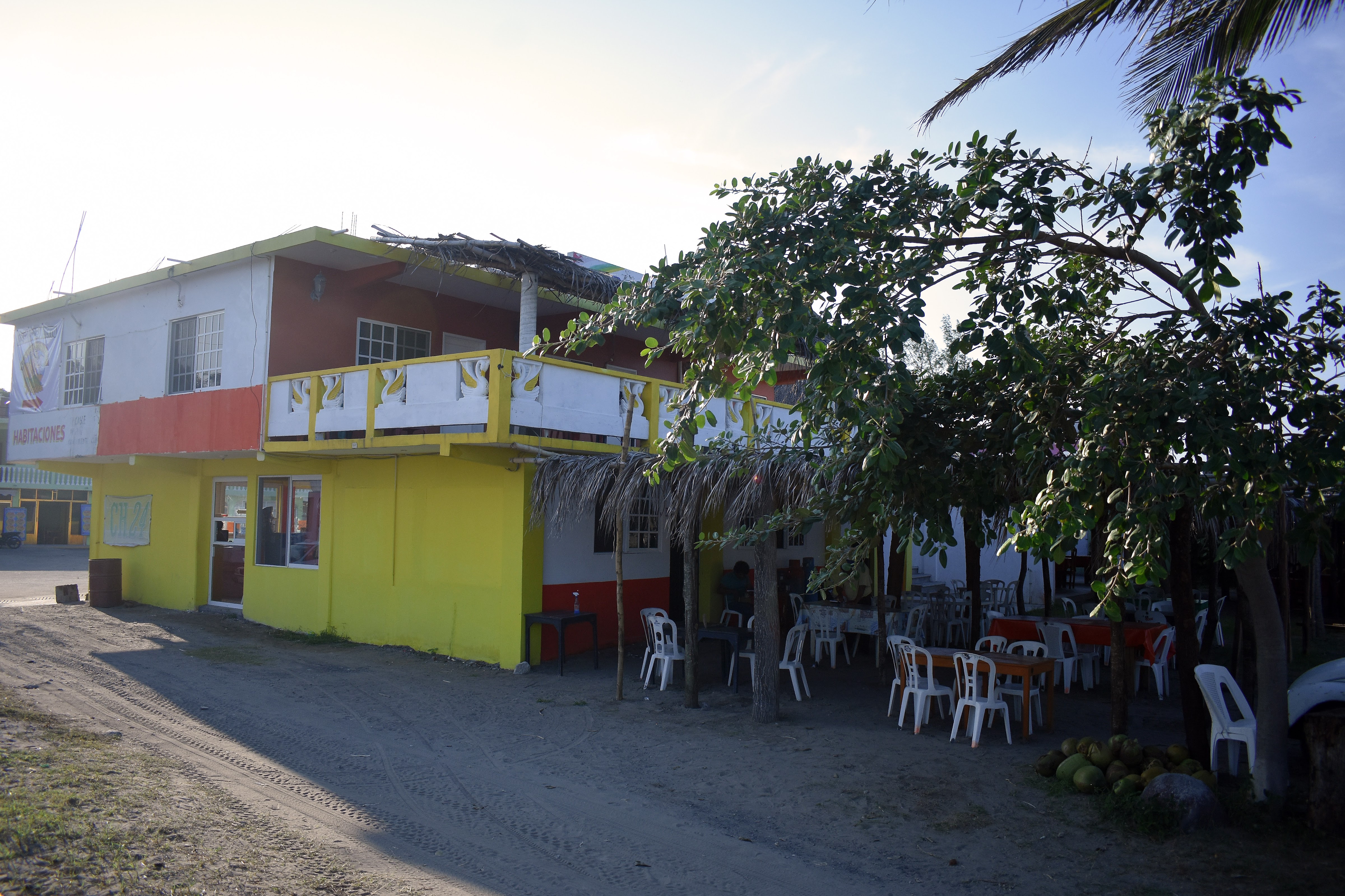 Centro Turístico "La Playitaa" image 5