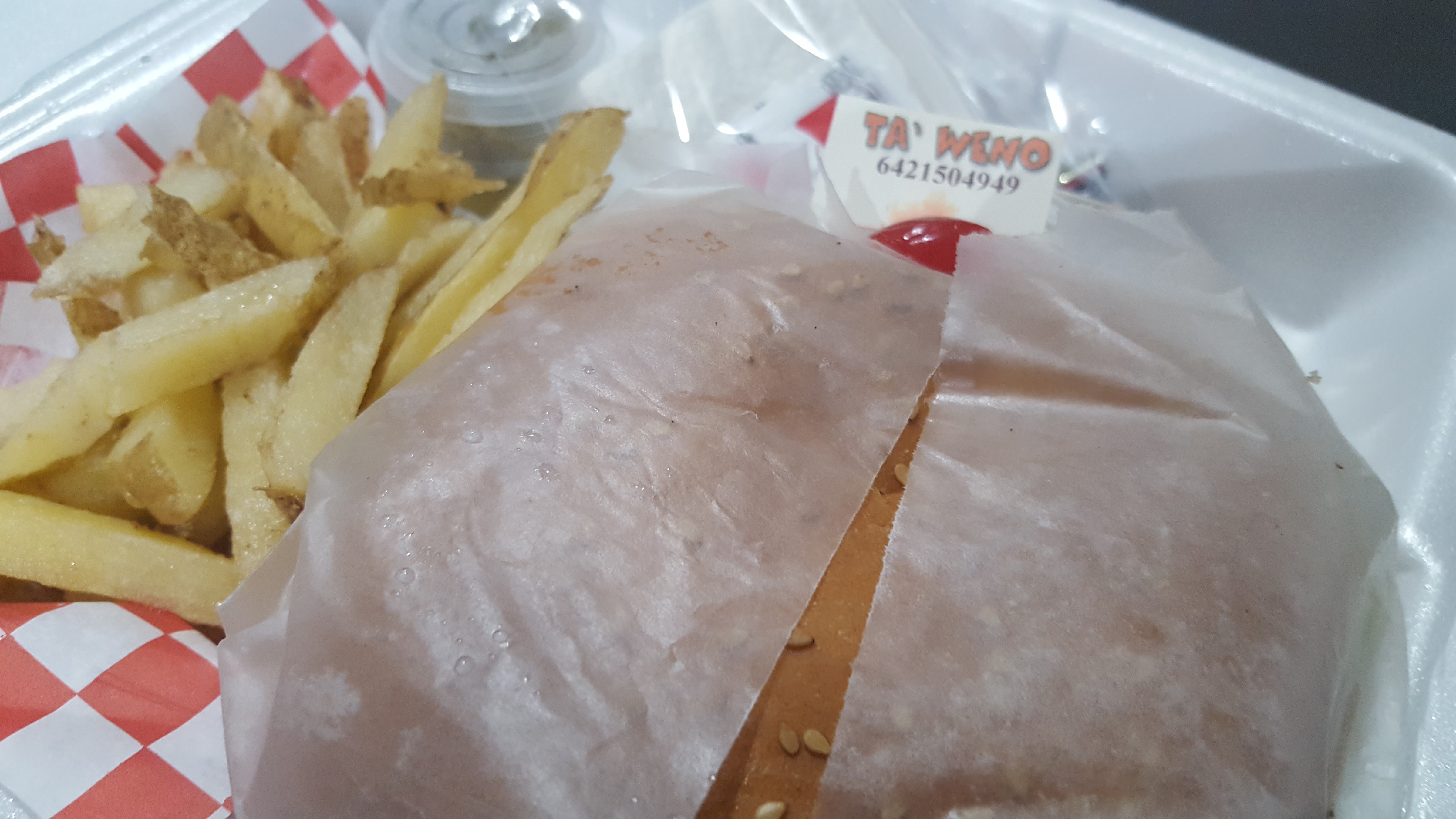 Ta Weno Hamburguesería image 8