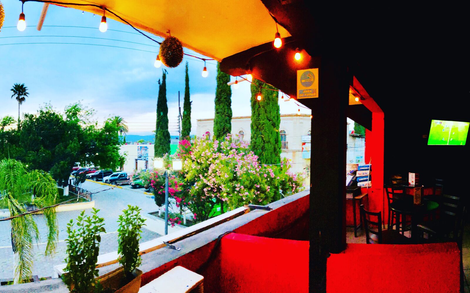 RedBar image 1