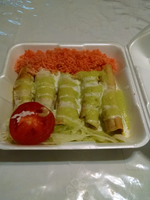 Restaurant y Cafeteria Santo Domingo de Doña Mary image 2