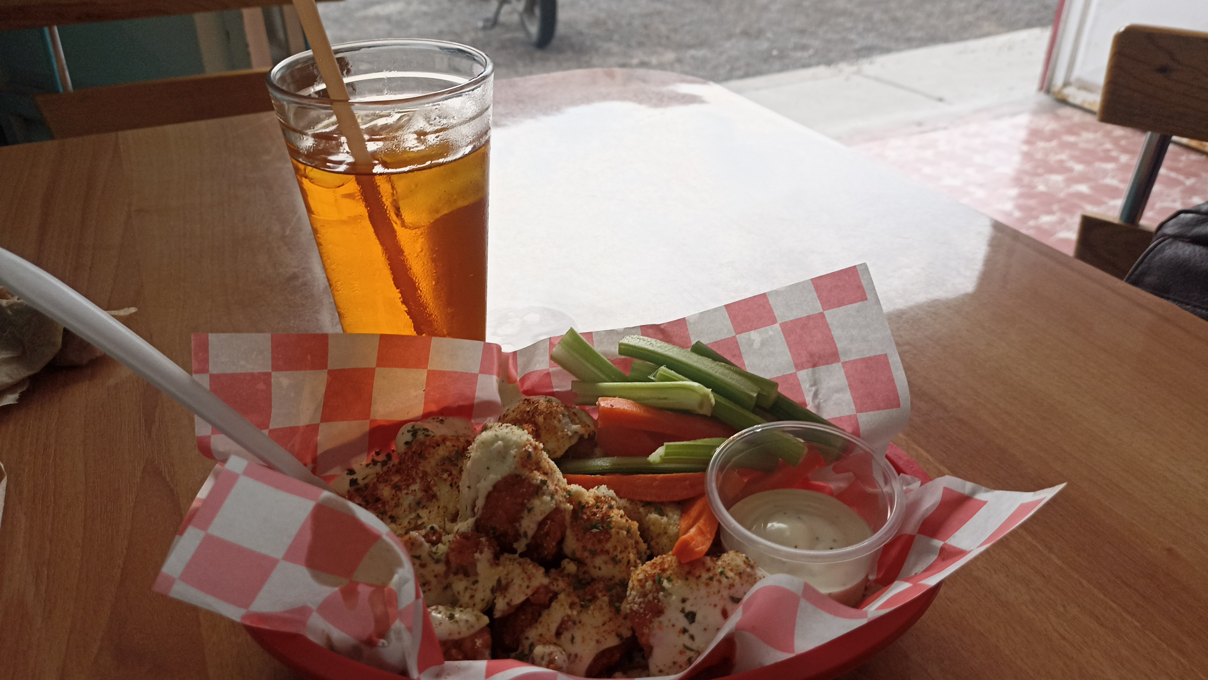 Punto y Coma ; image 4