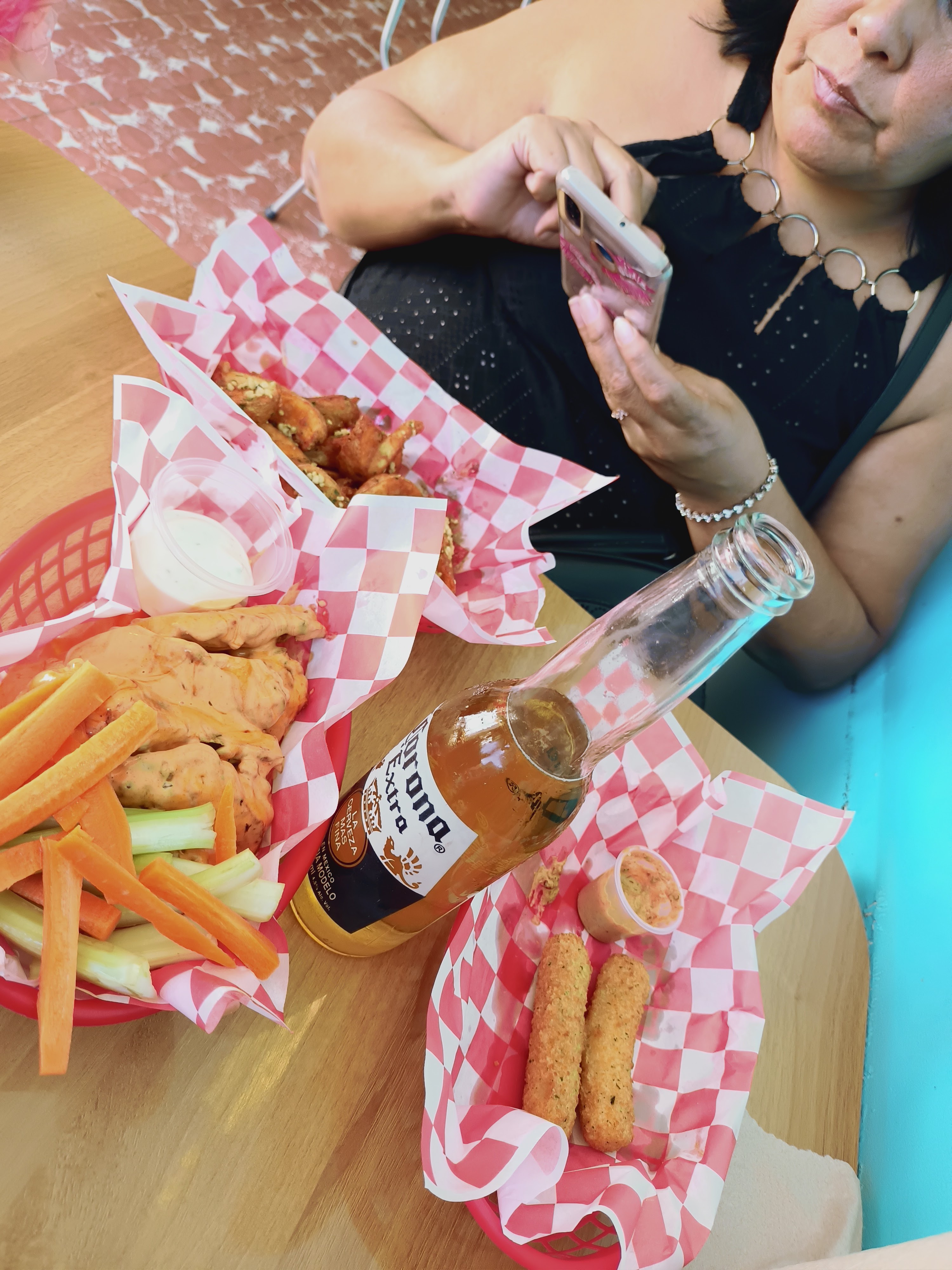 Punto y Coma ; image 8