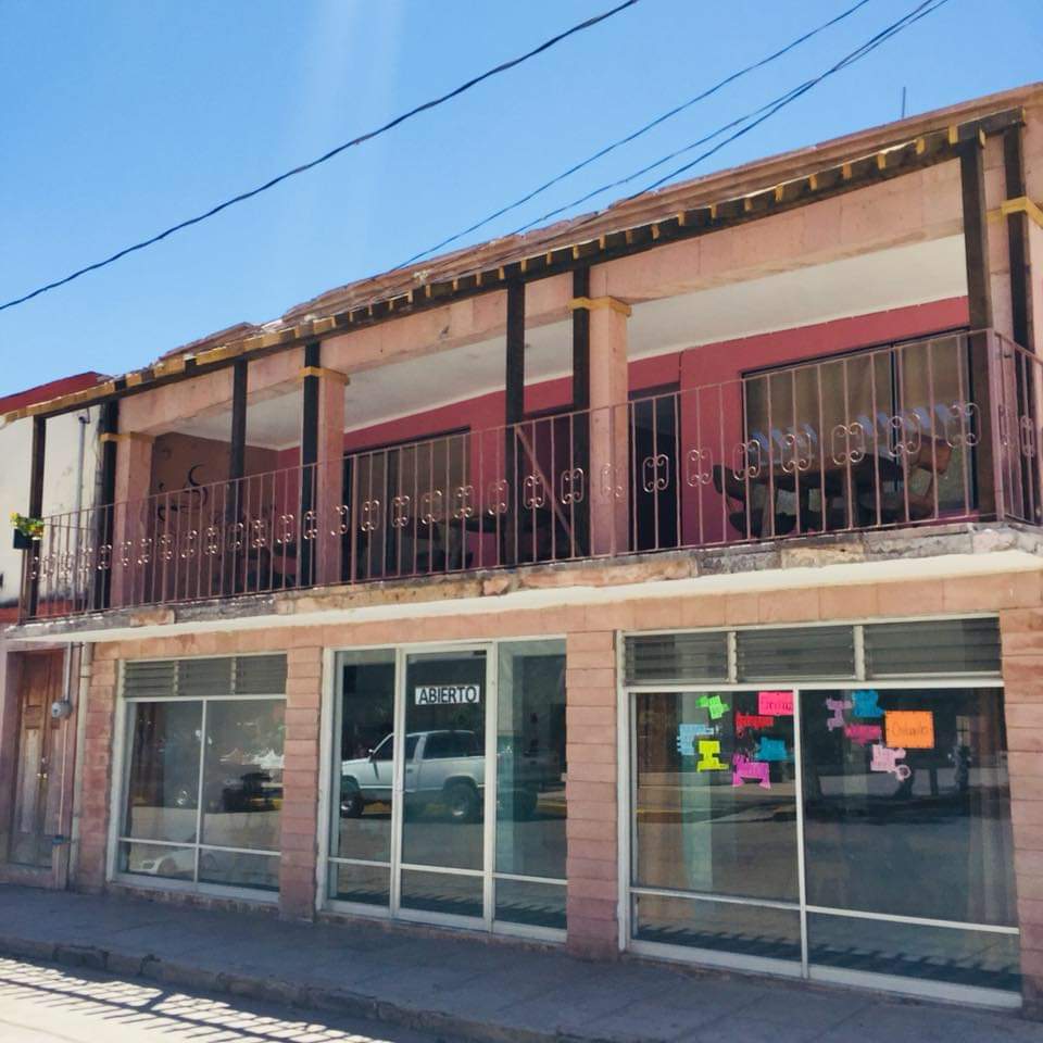 El León Restaurant image 2