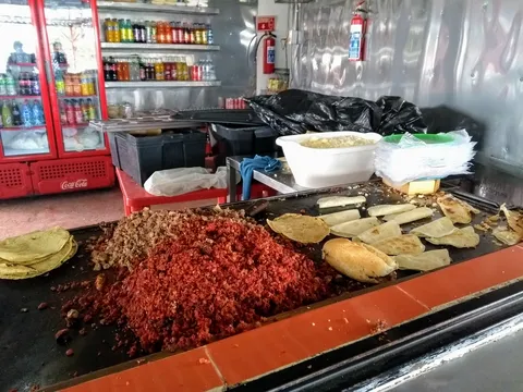 Tacos El Morro image 3