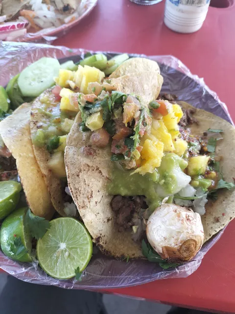 Tacos El Morro image 4
