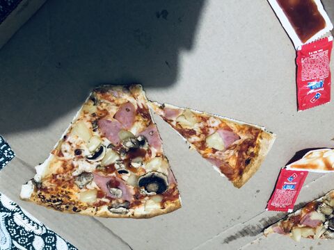 Domino's image 2