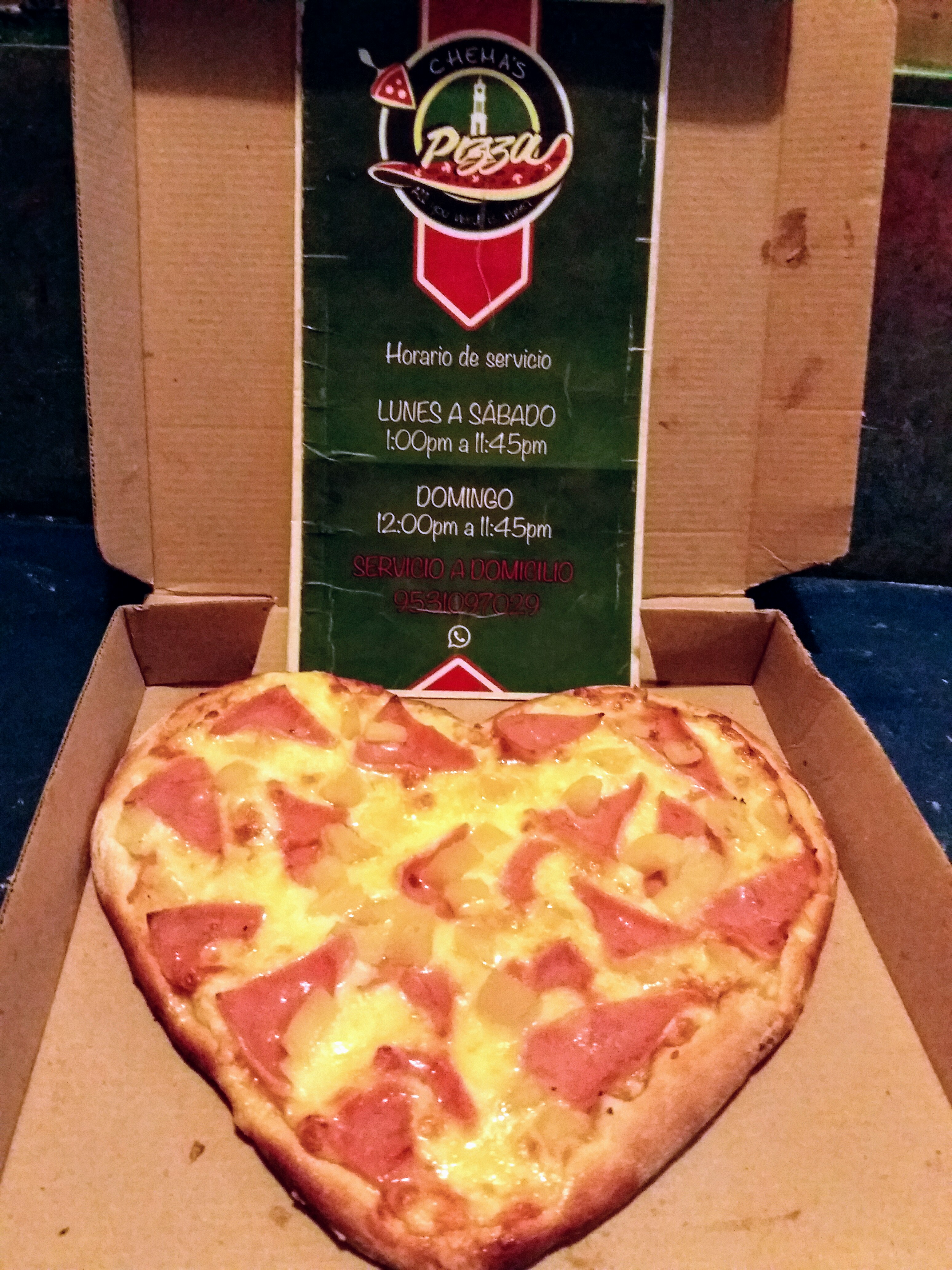 Chema's Pizza image 2