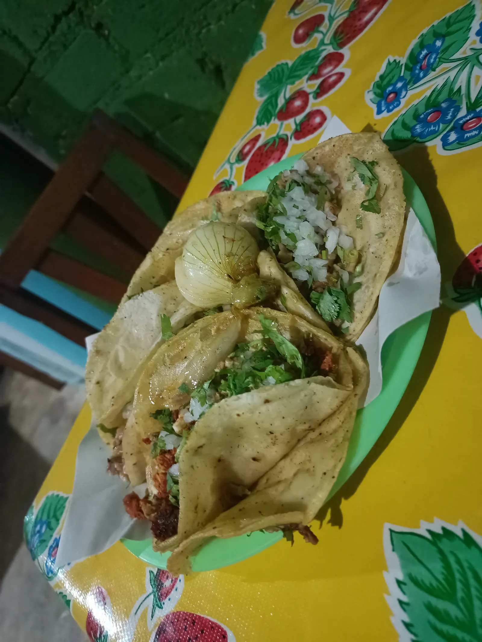 TAQUERIA D LIRIO image 8
