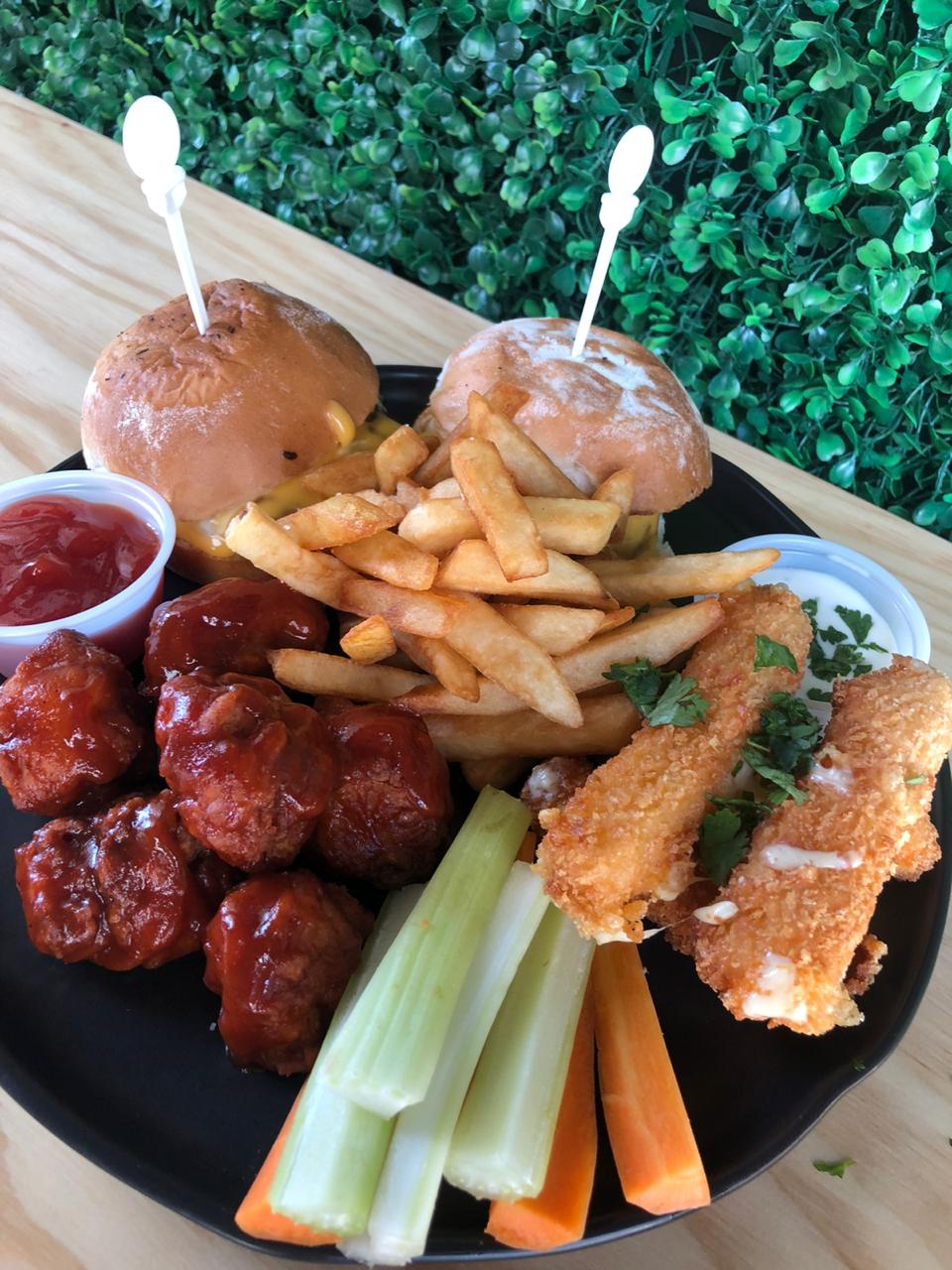 The Place Food & Drinks image 1