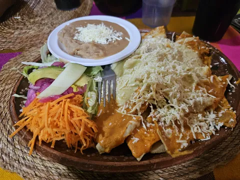 La Mexicana Restaurante image 2