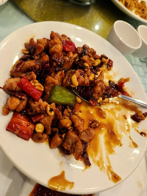 Tun Wong Restaurante image 4