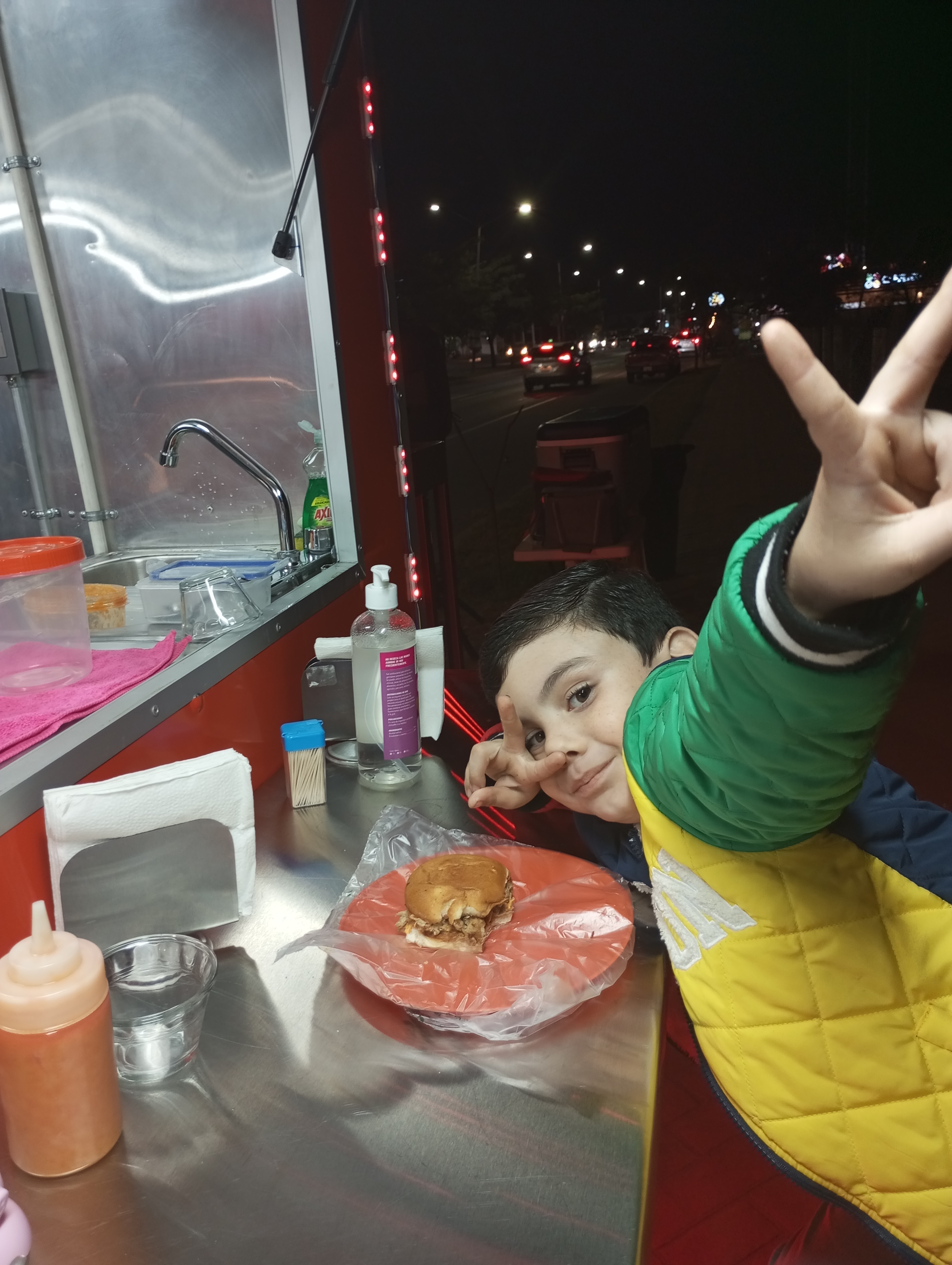 Le Shon “el original “ Lechón de Culiacán Sinaloa. image 8