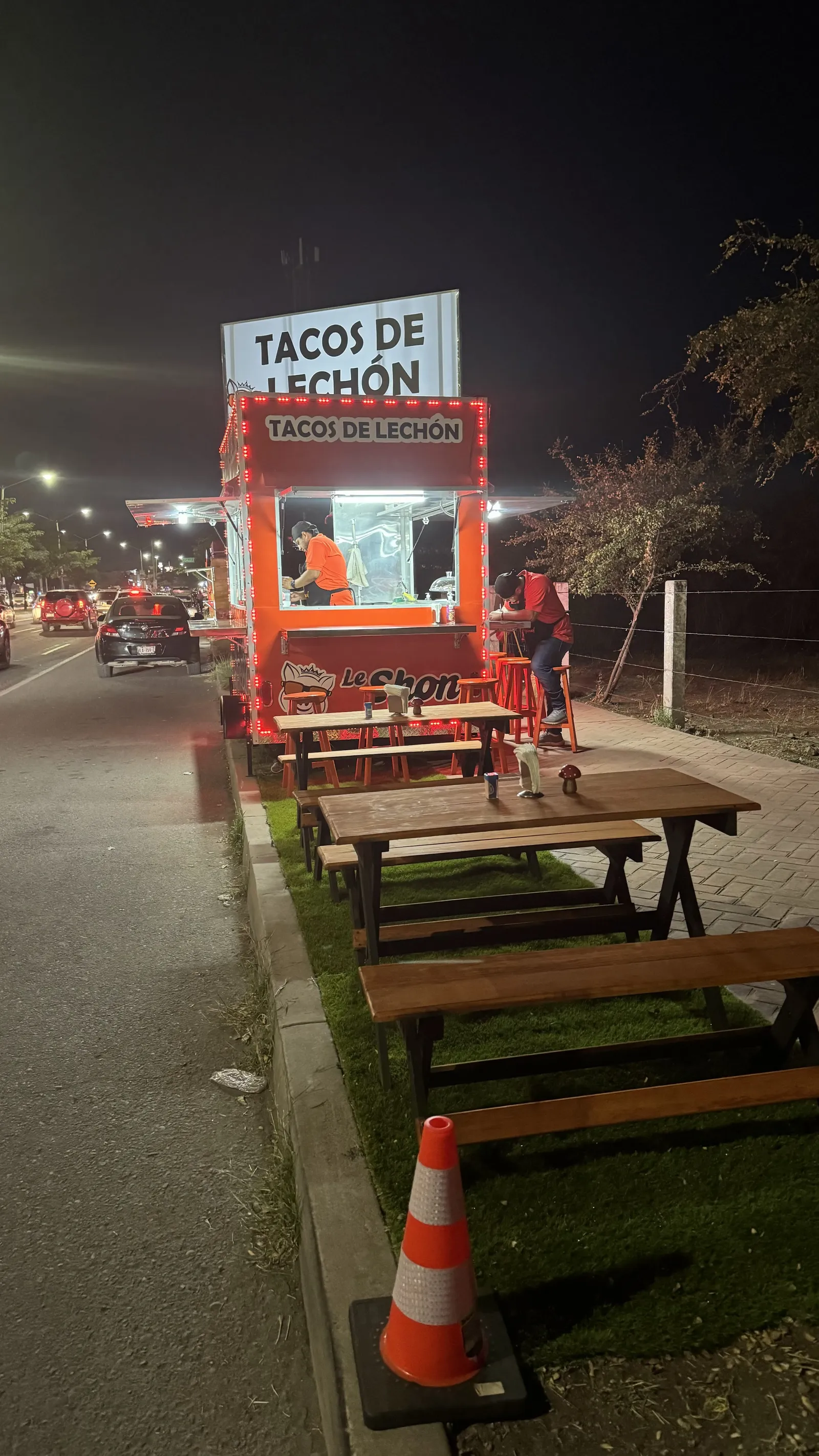 Le Shon “el original “ Lechón de Culiacán Sinaloa. image 9