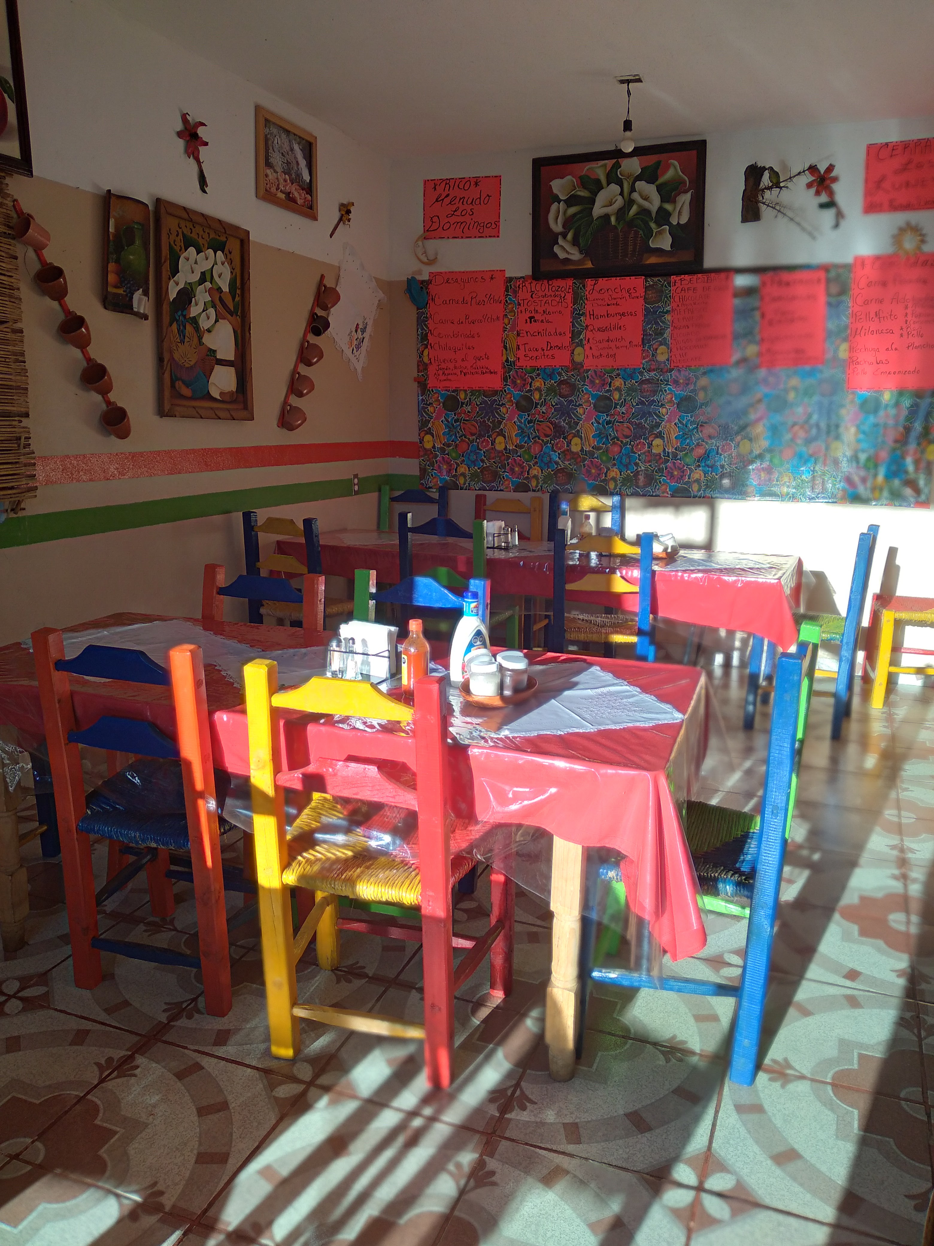 Fonda Doña Lety image 4