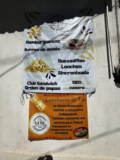 Lonchería La Tía image 5