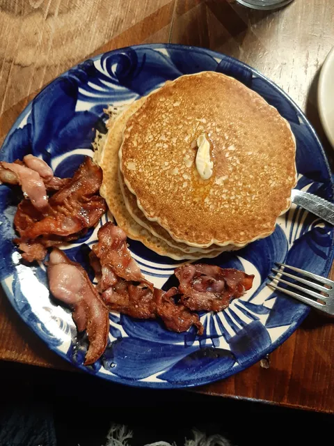 Alfredos image 7