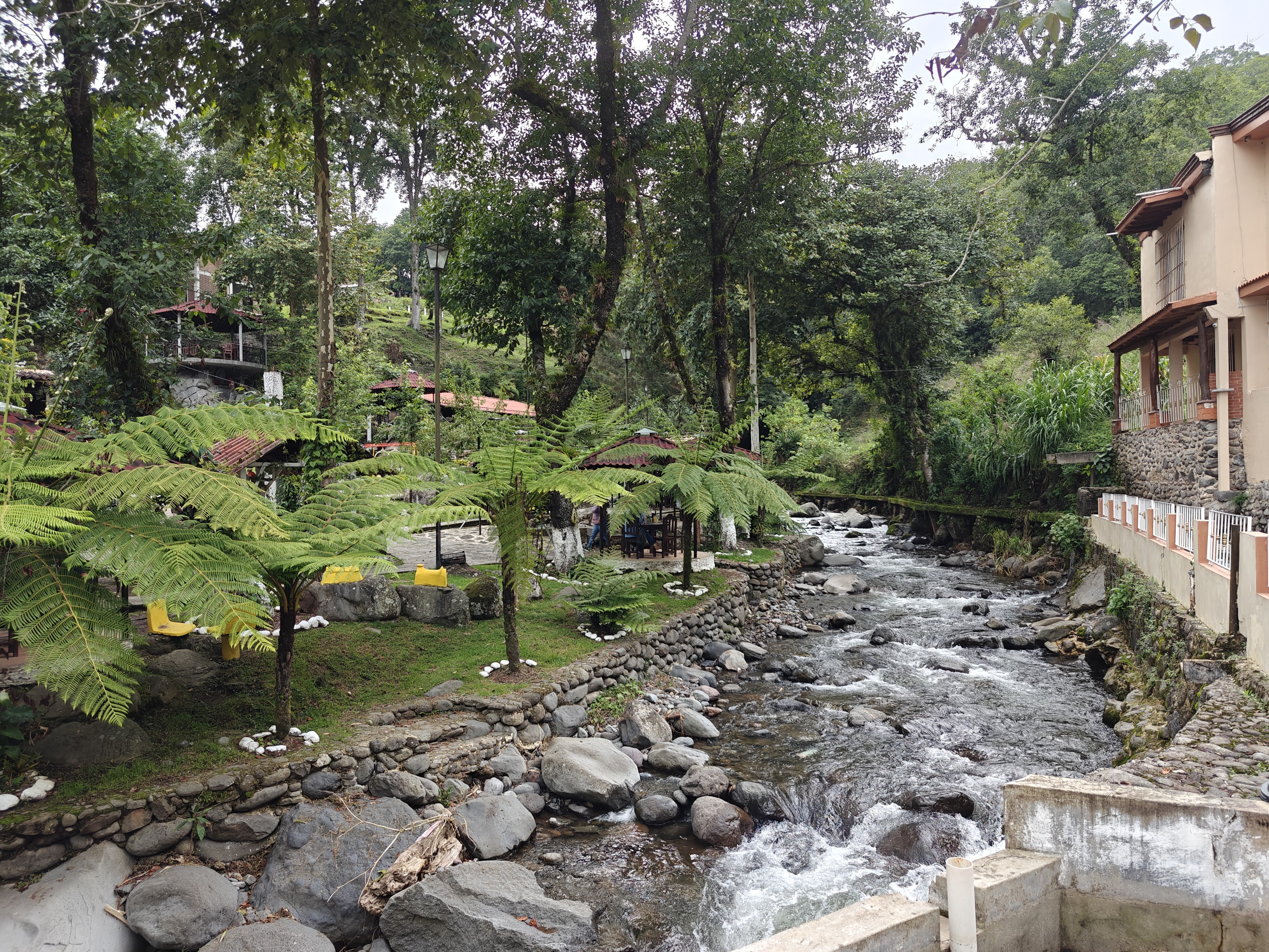 El Paraíso de la Trucha image 8