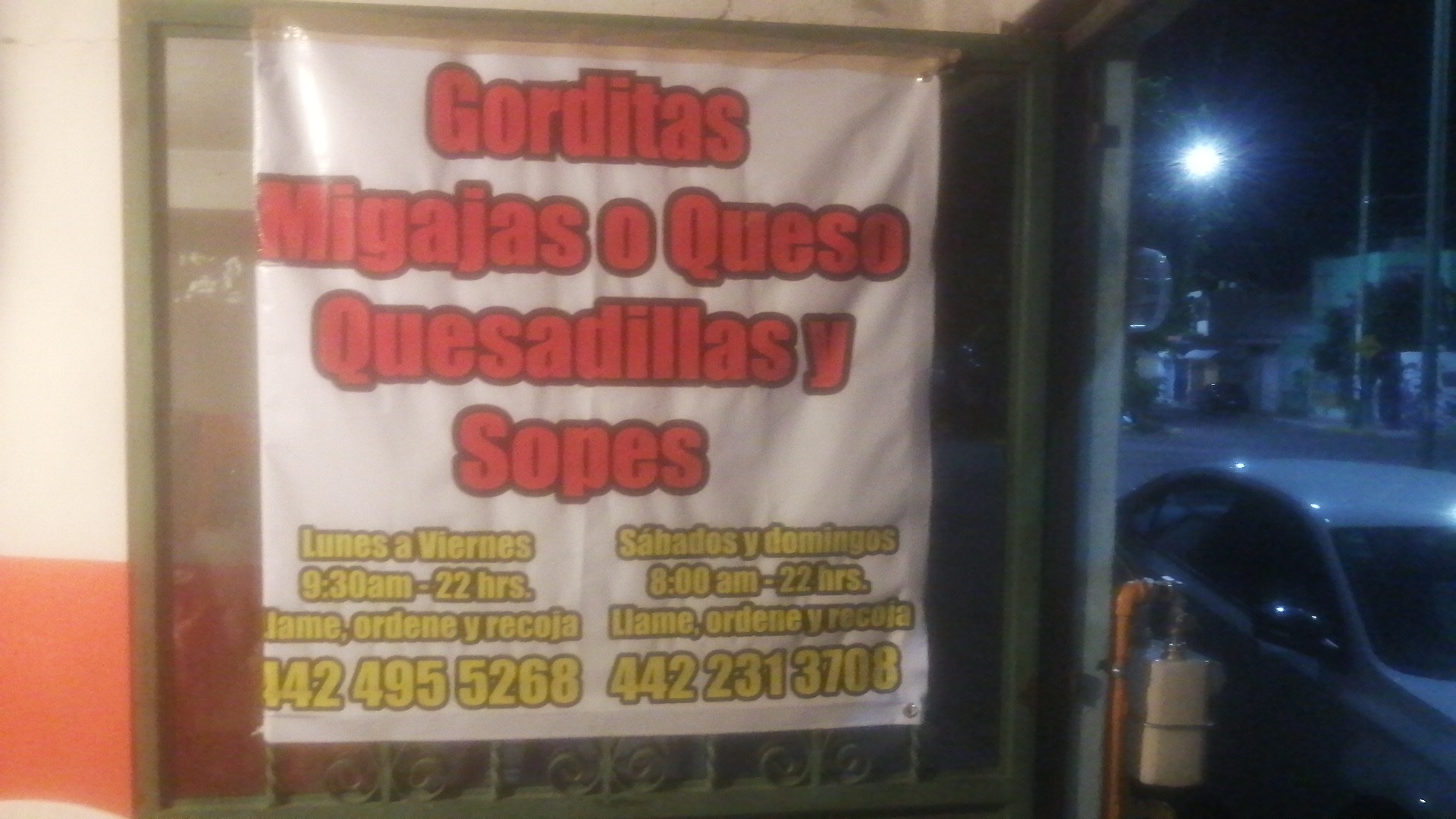 Gorditas Santiago image 3