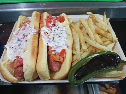 Hamburguesas El Primitin image 8