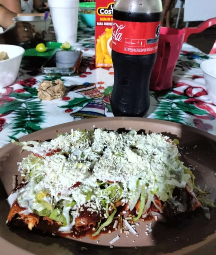 Antojitos El Sazón de Mamá image 6