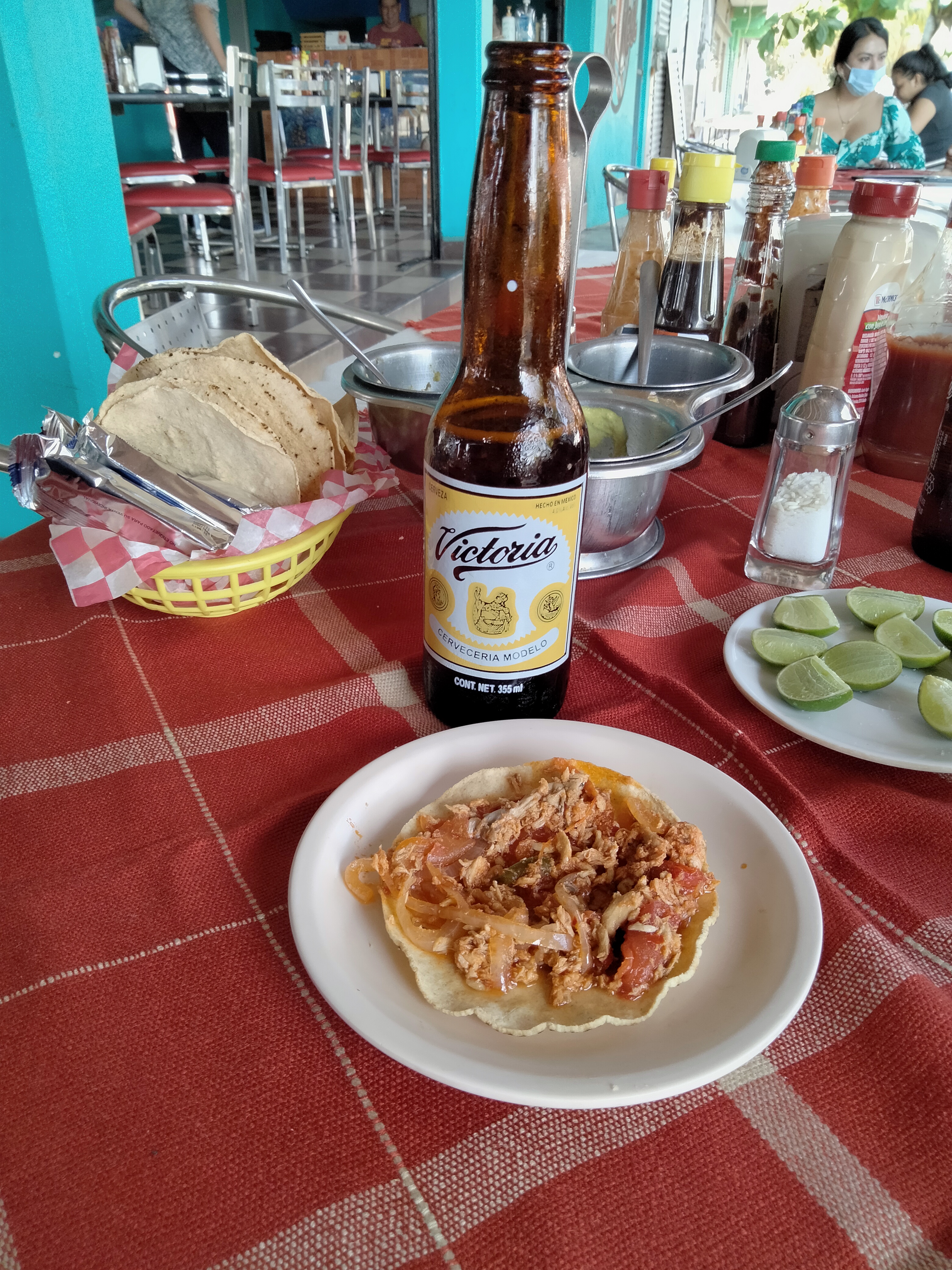 Mariscos La Red image 4