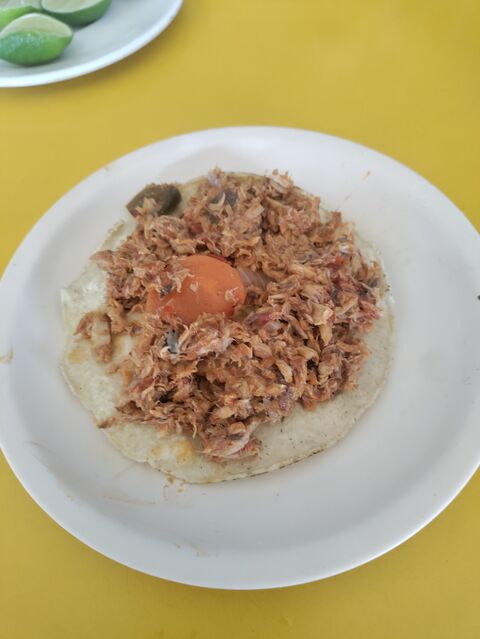 Mariscos La Red image 8