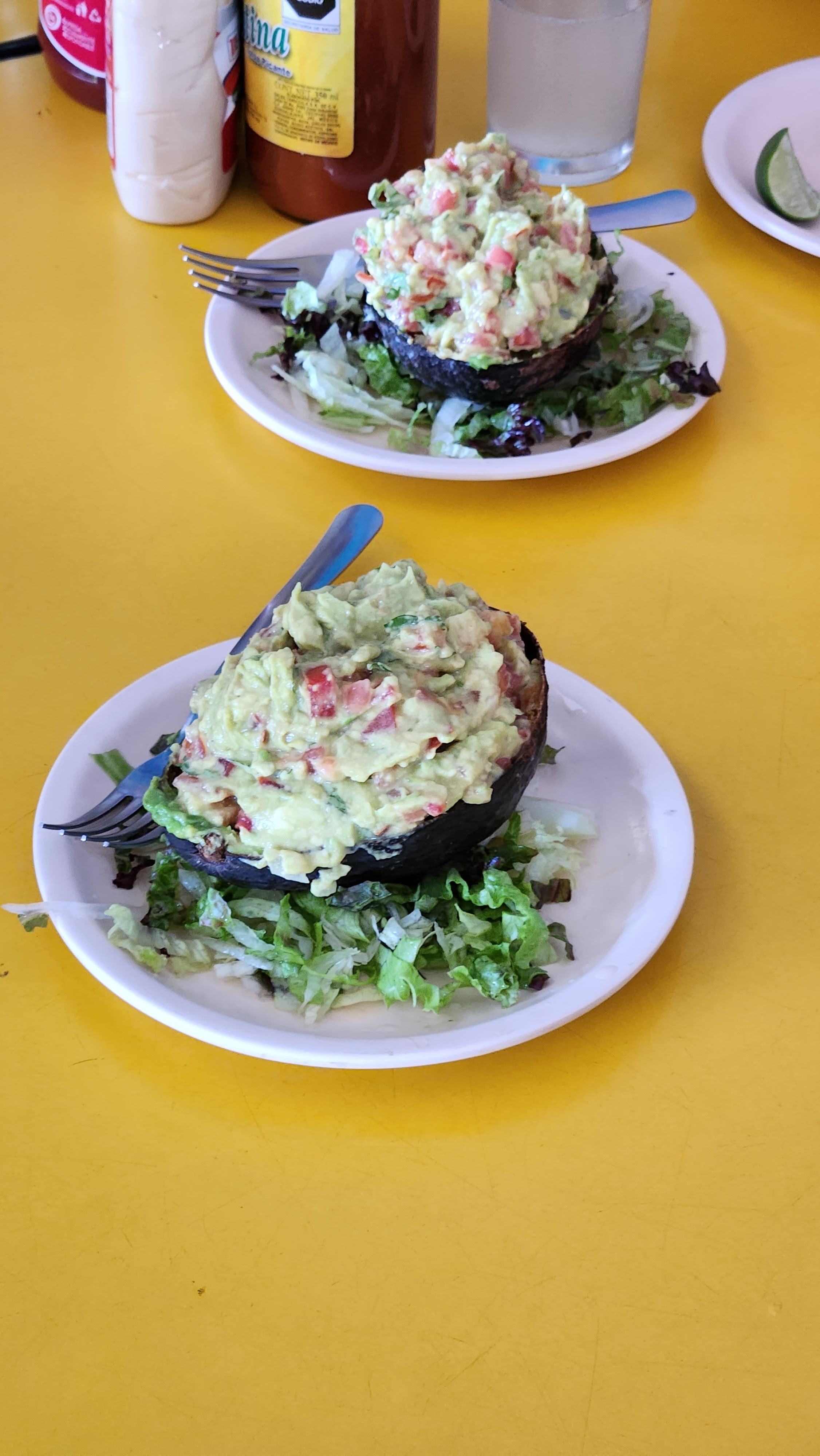 Mariscos La Red image 9