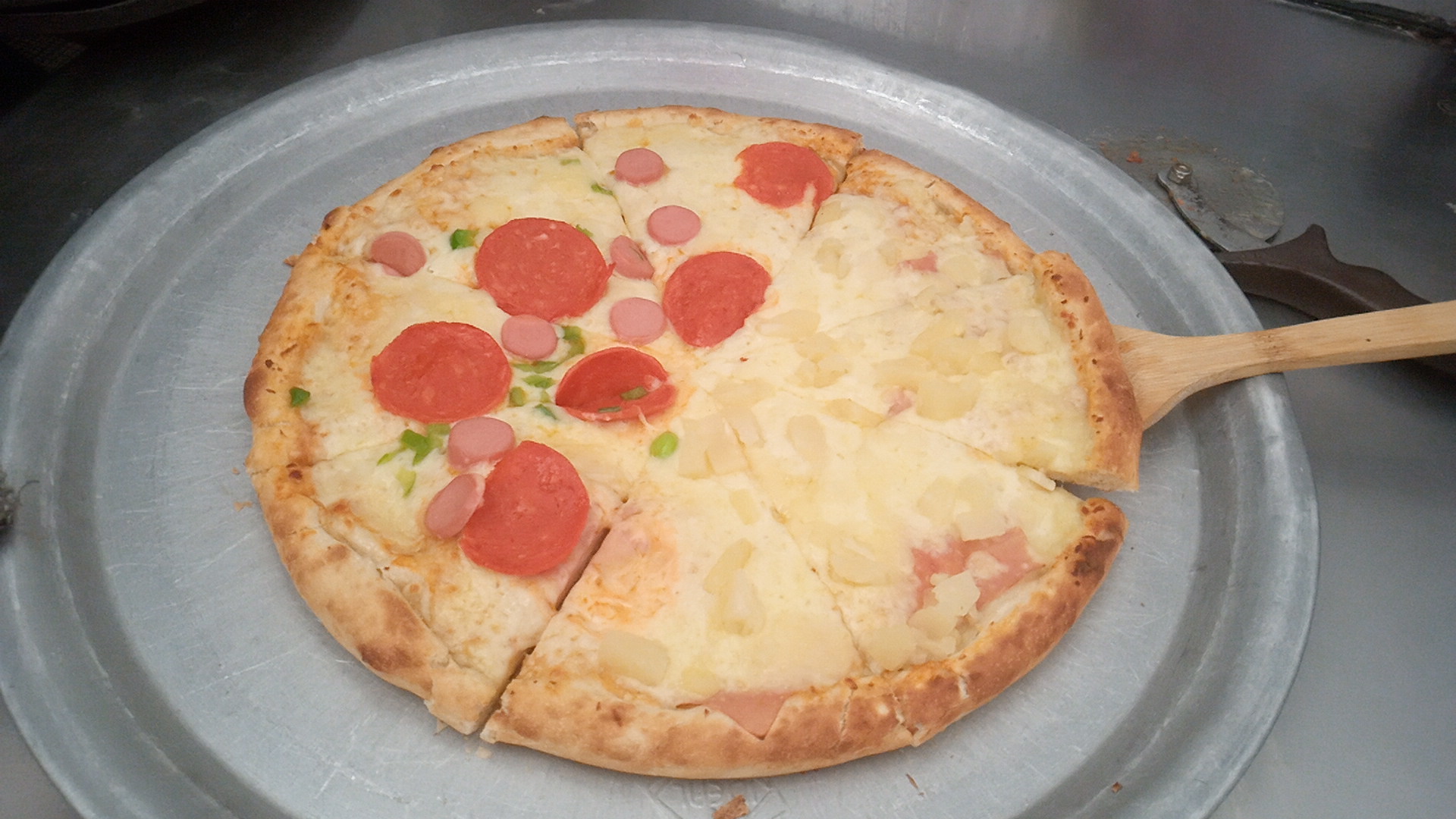 Pizza Zon image 8