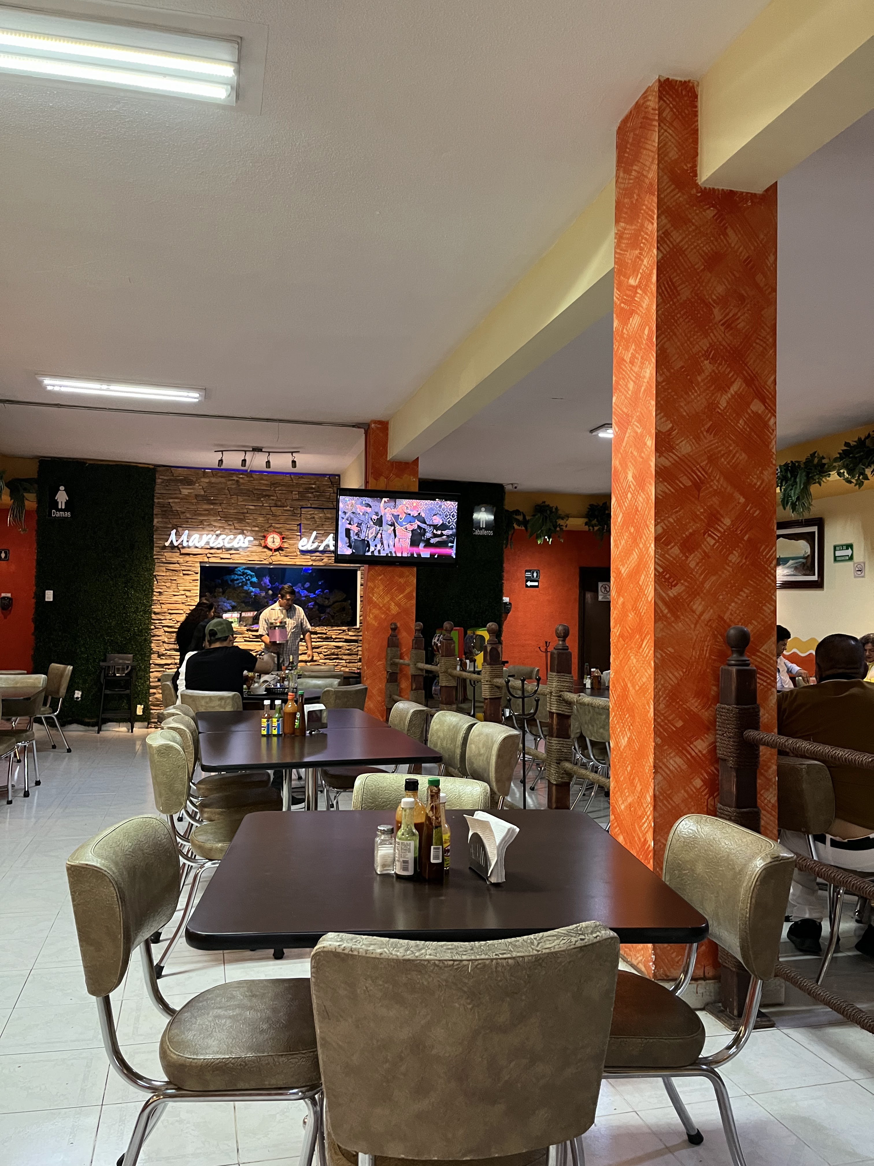 MARISCOS EL AMIGO DE SILAO image 7