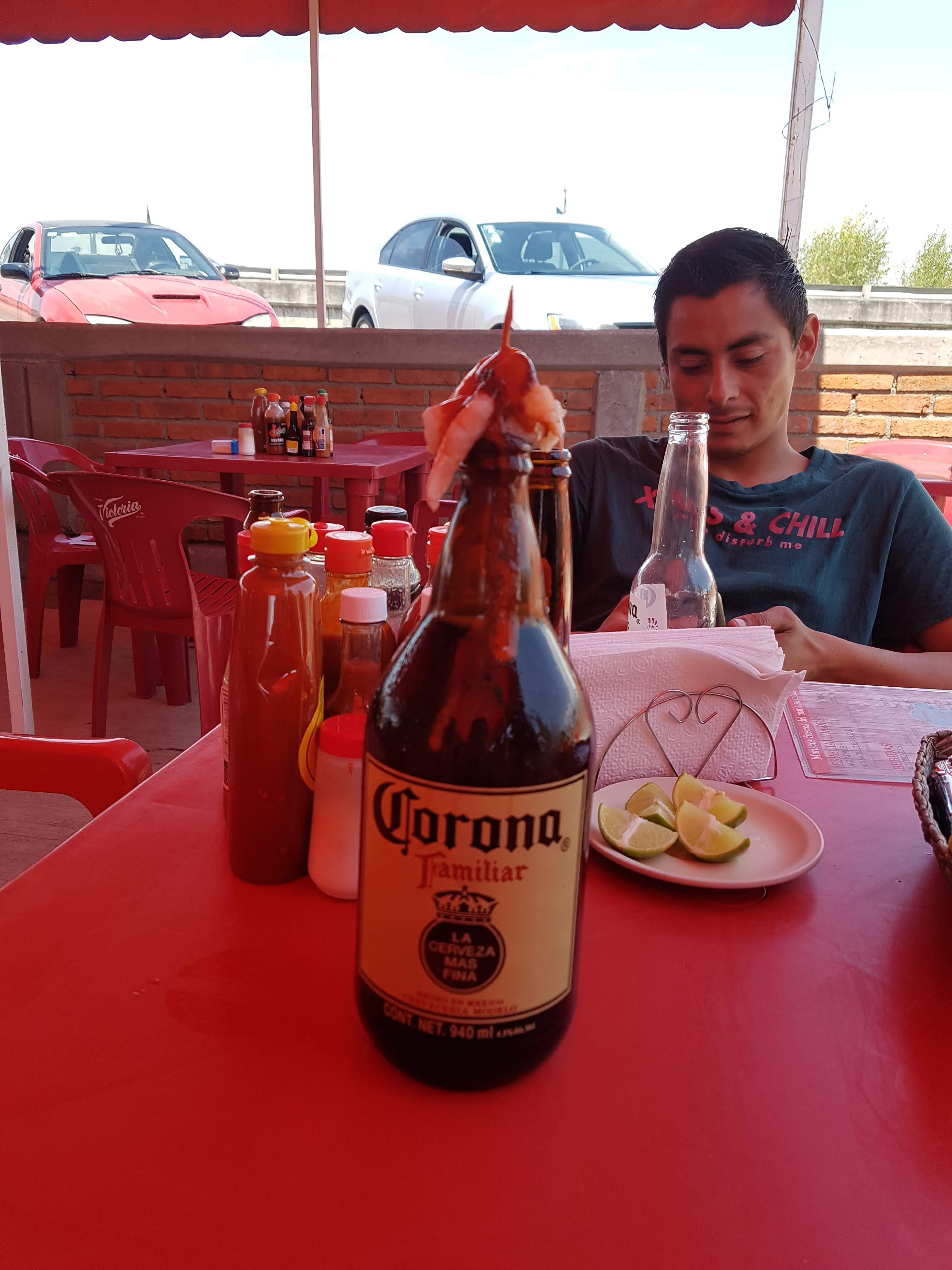 Marisquería image 8