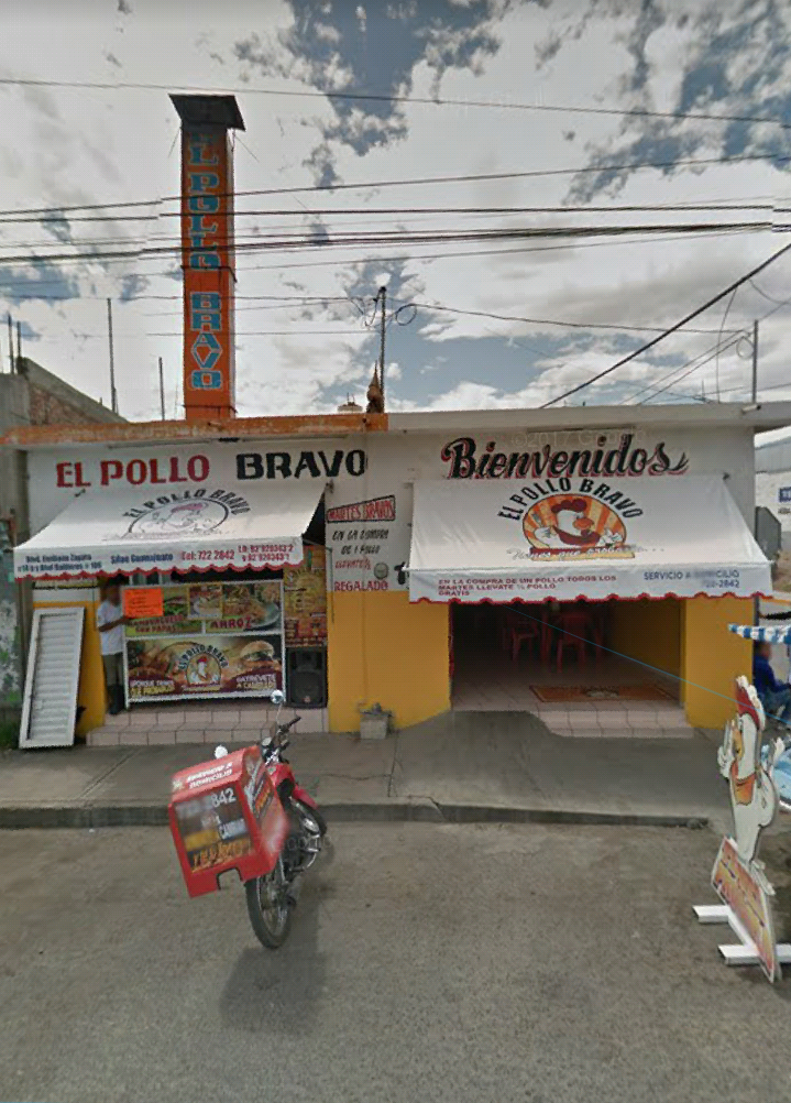 El Pollo Bravo Restaurante image 7