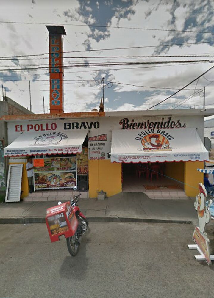 El Pollo Bravo Restaurante image 7