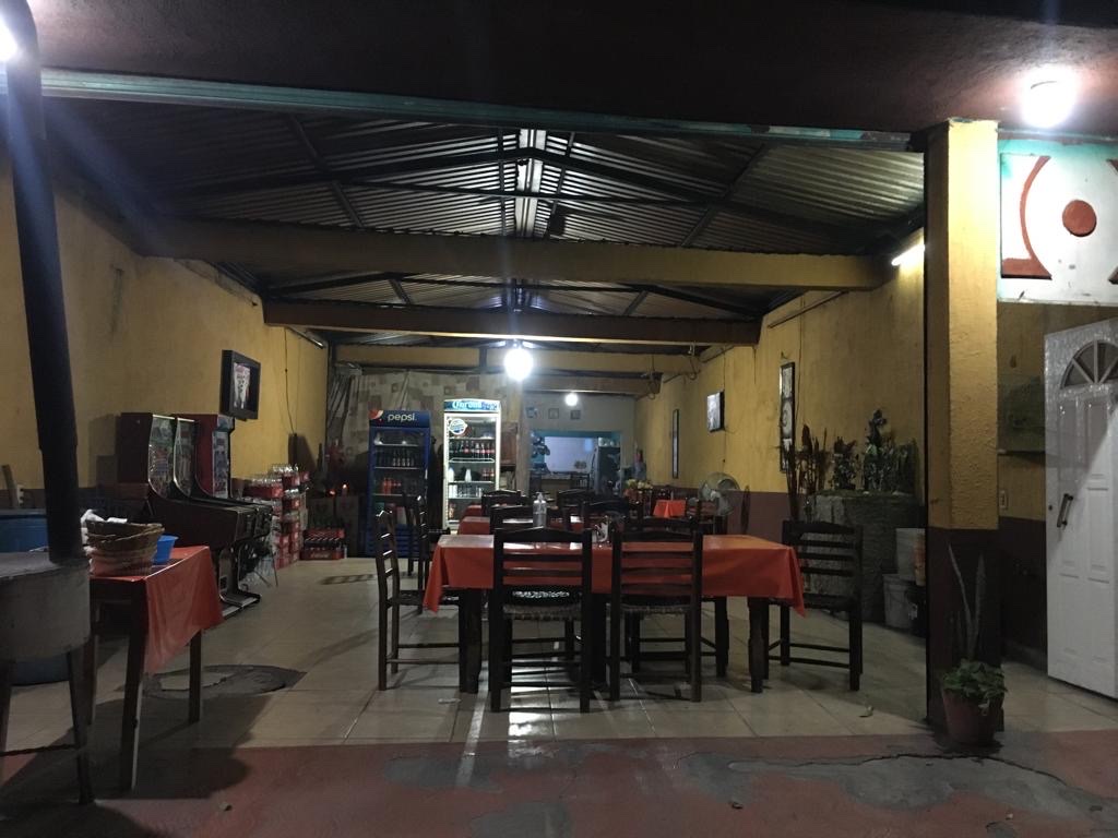 Comedor Gloria image 1