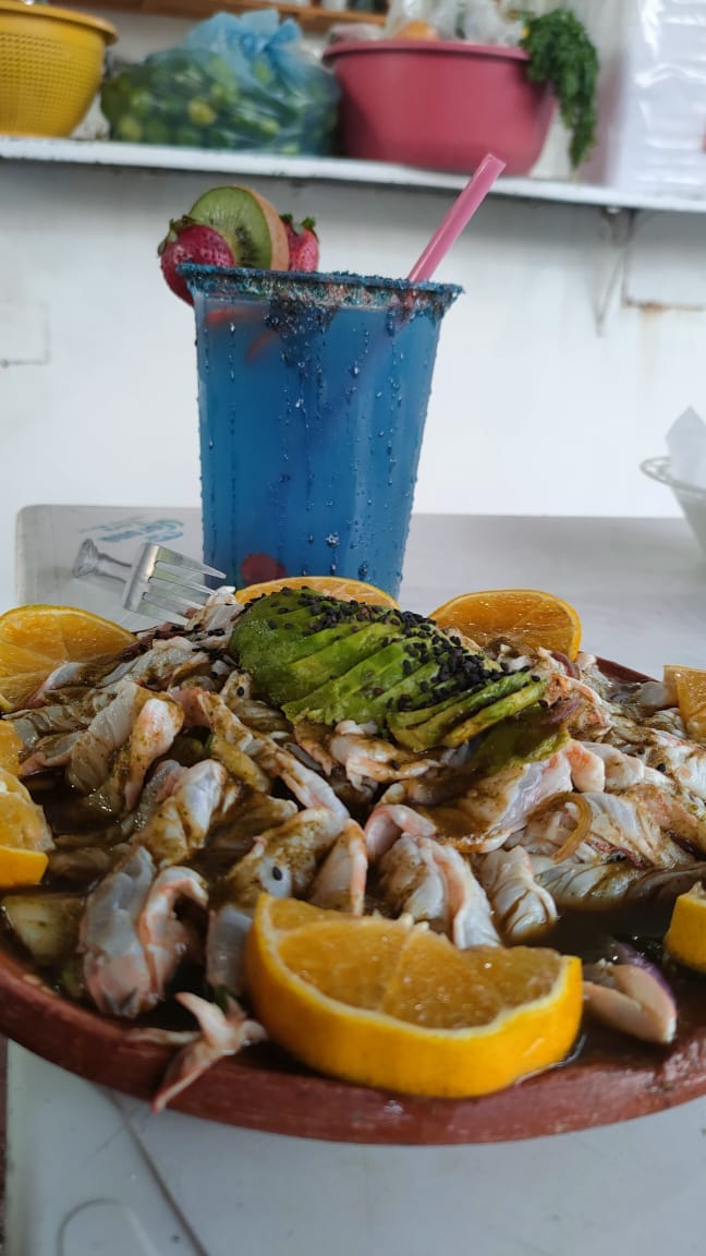 Los Colero's Mariscos y Más image 9