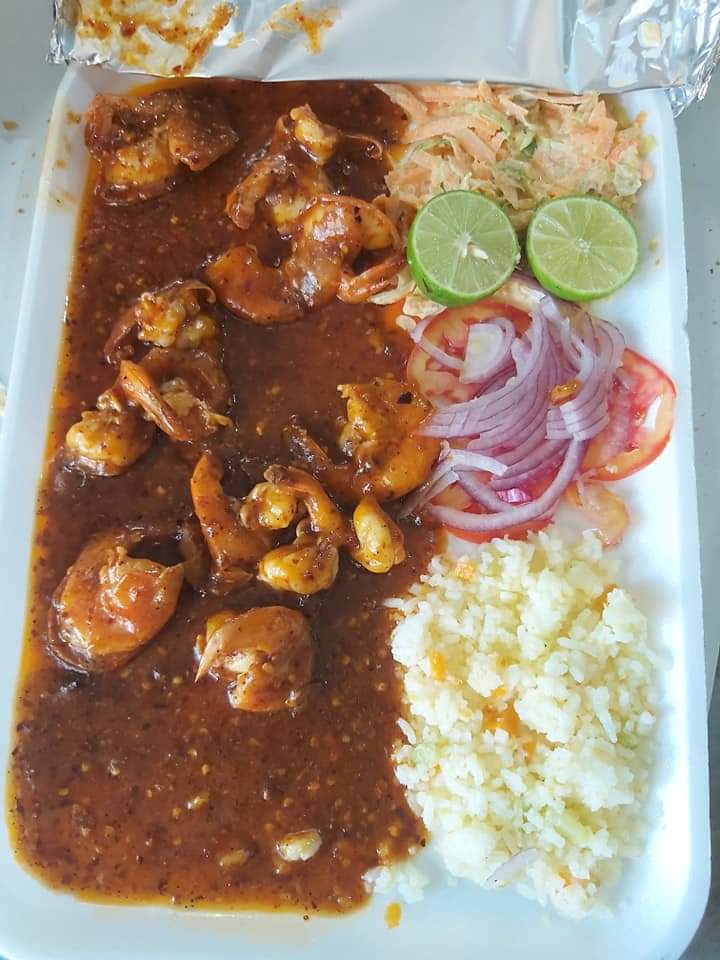 Mariscos la morenita image 8