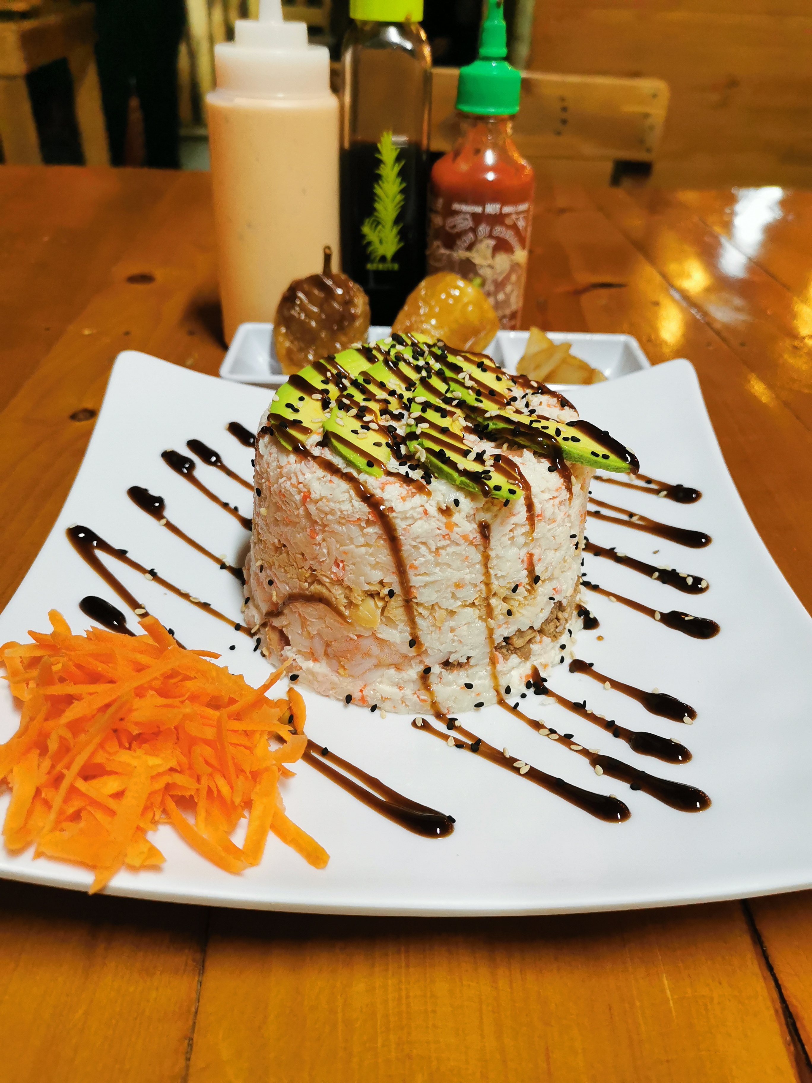 Chepe's Sushi y Hamburguesas image 2