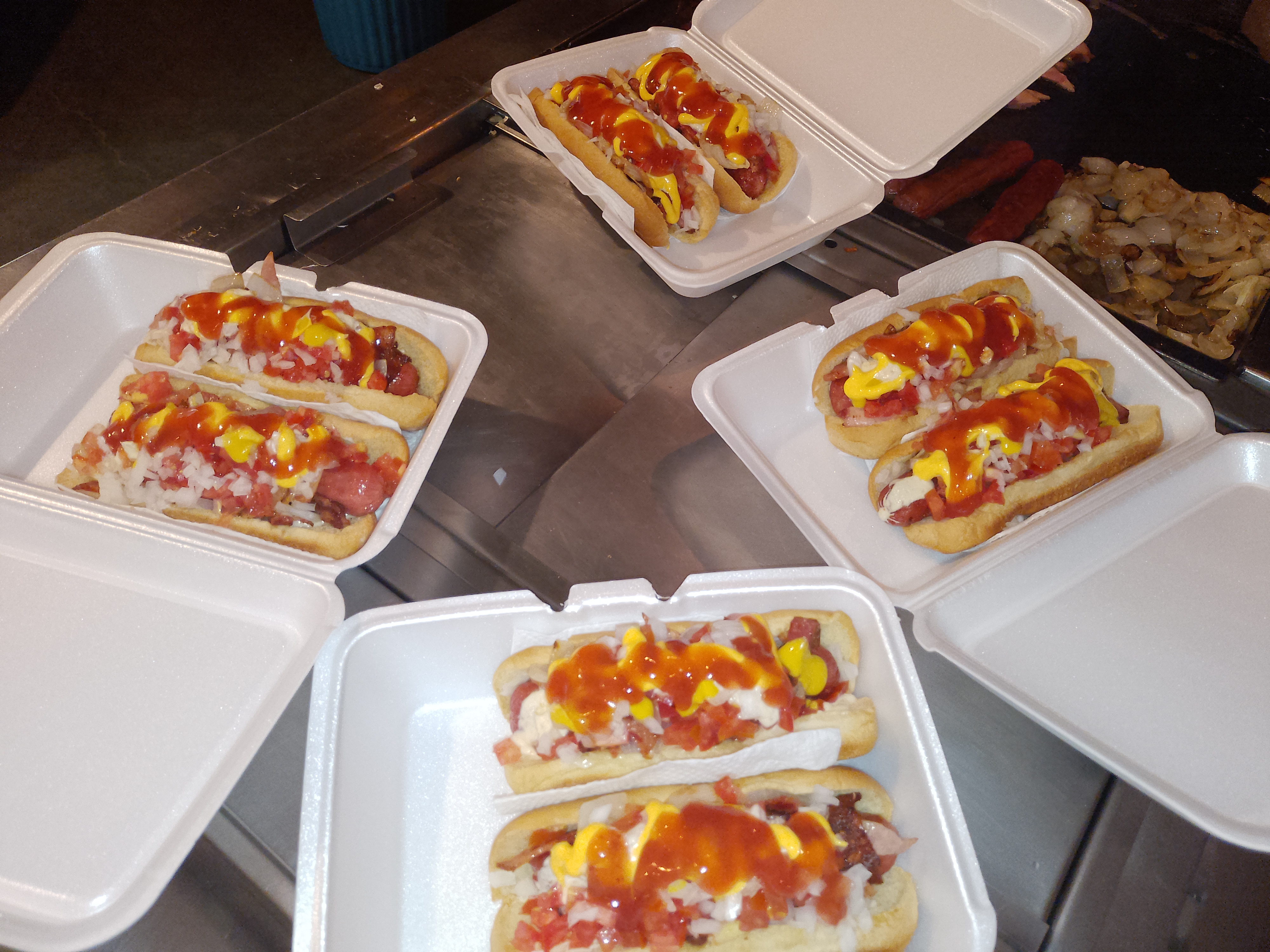 HOT DOGS Joel's image 8