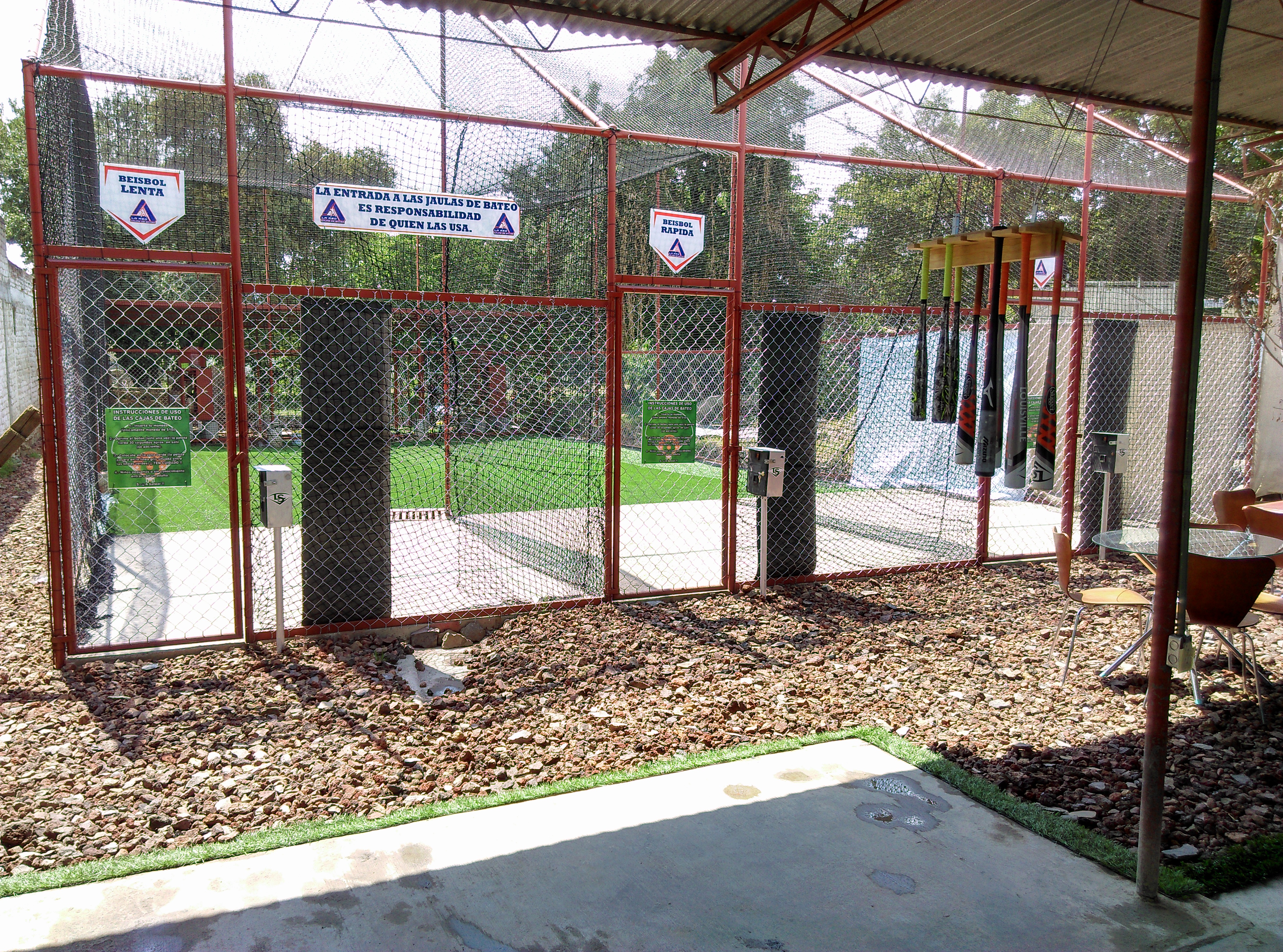 La Red cajas de bateo image 3