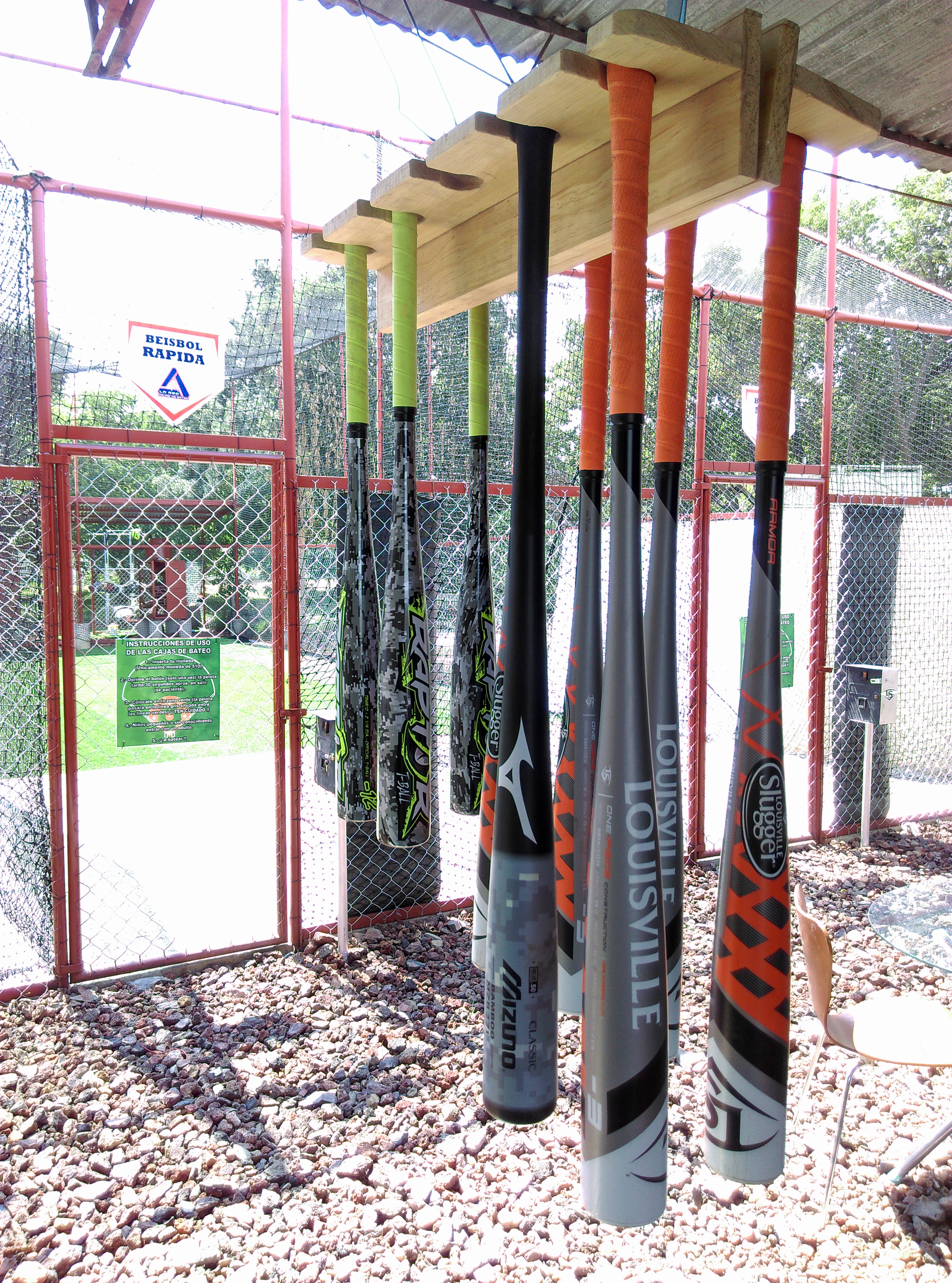 La Red cajas de bateo image 5