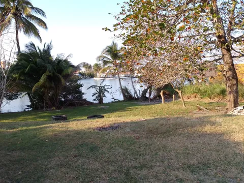 La Isla del Amor image 6