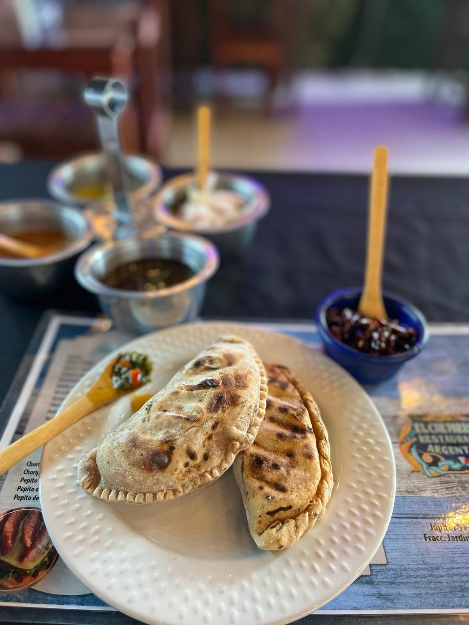 El Che Parrilla Riviera image 10