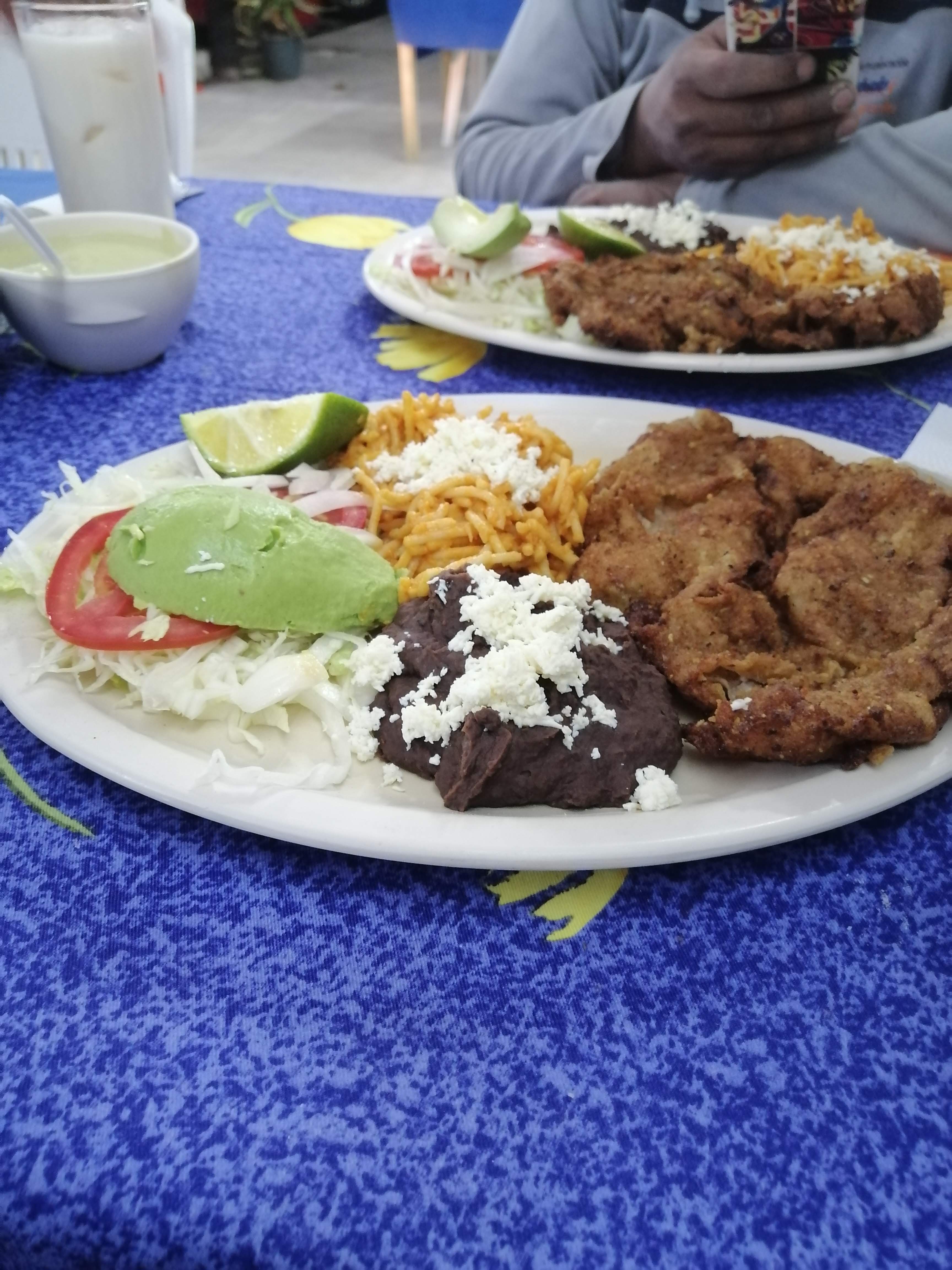 Antojitos LA Casa image 10