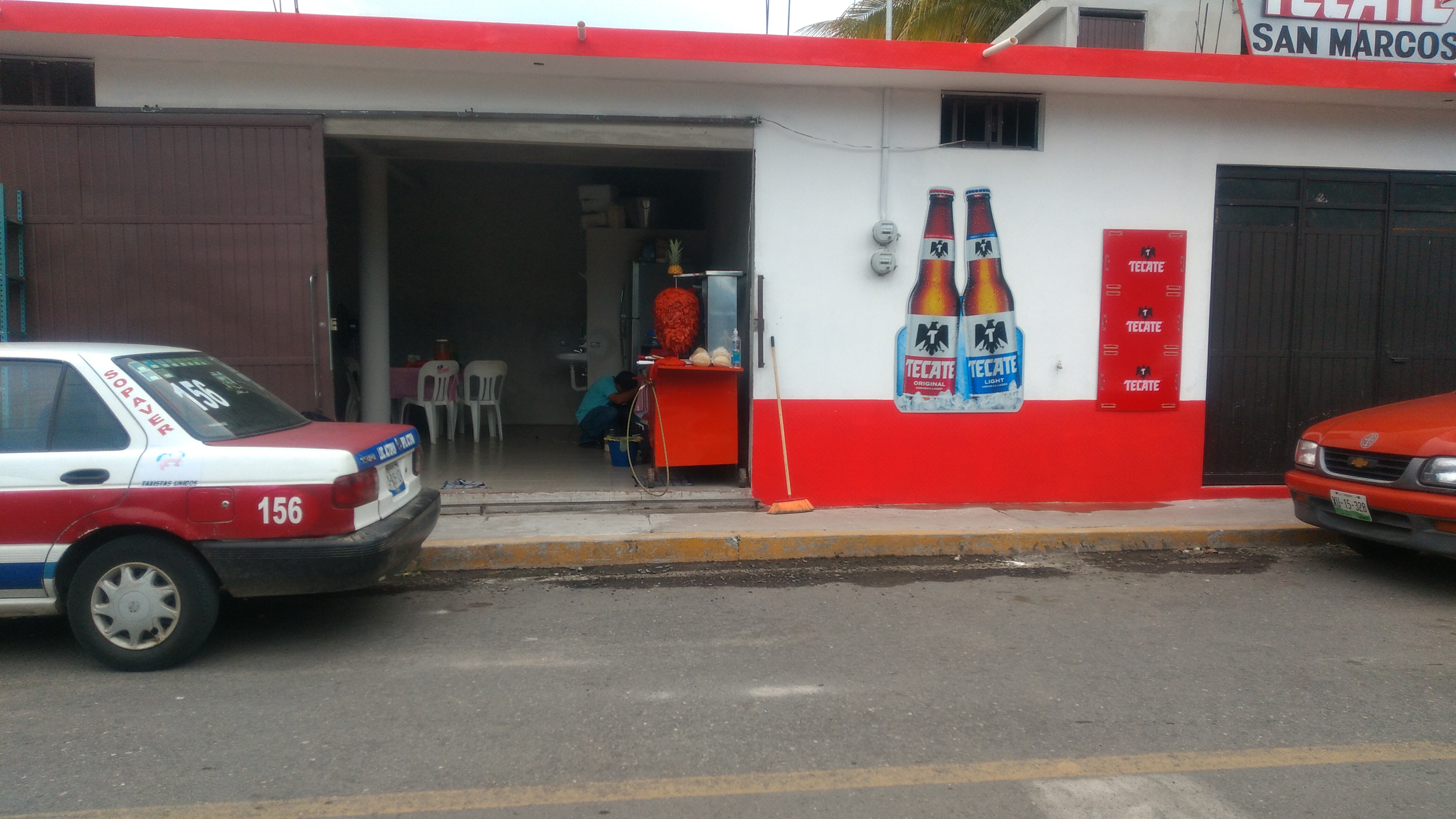 TAQUERÍA DOMINGUEZ image 3