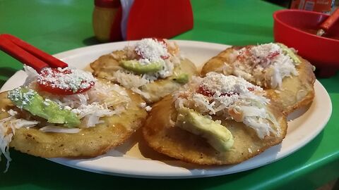 Antojitos Evelin image 1