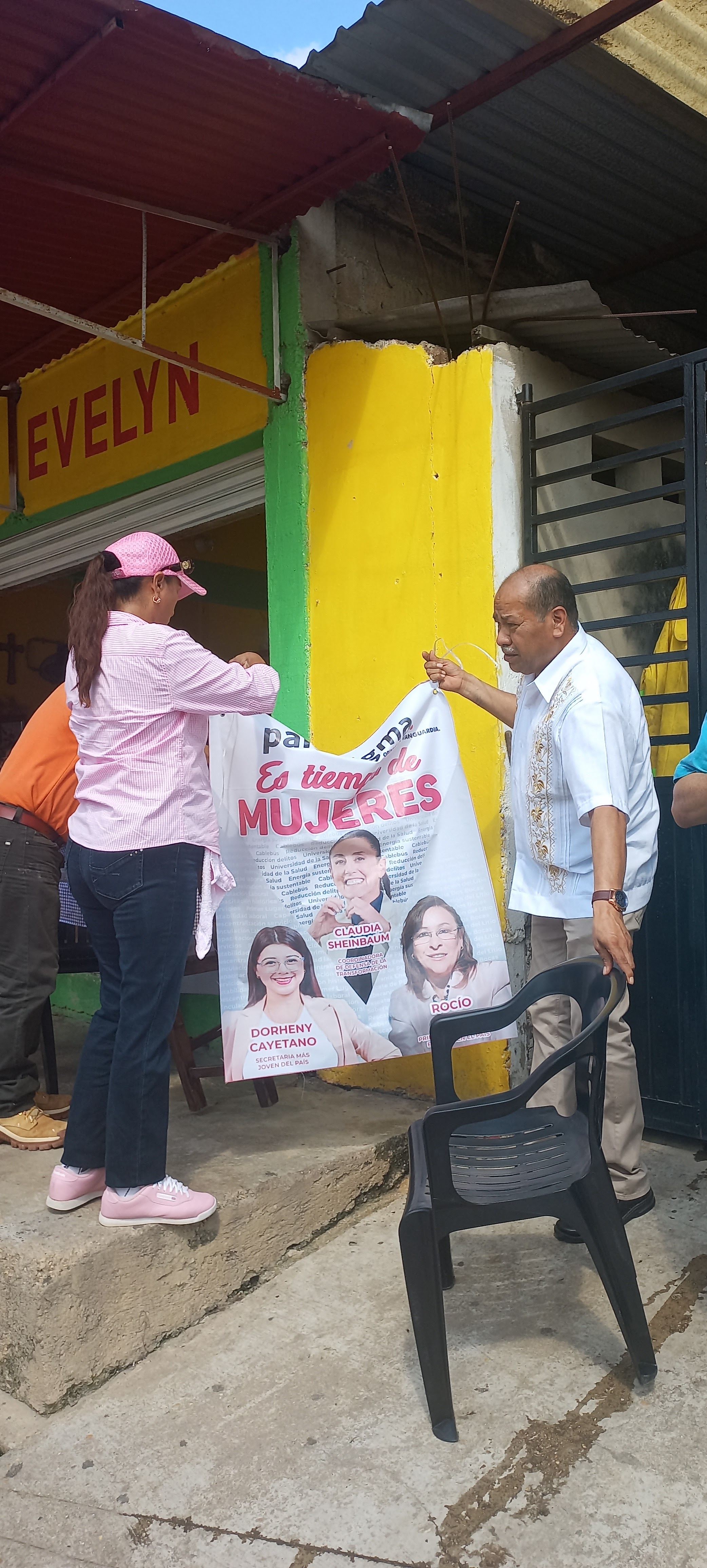 Antojitos Evelin image 7