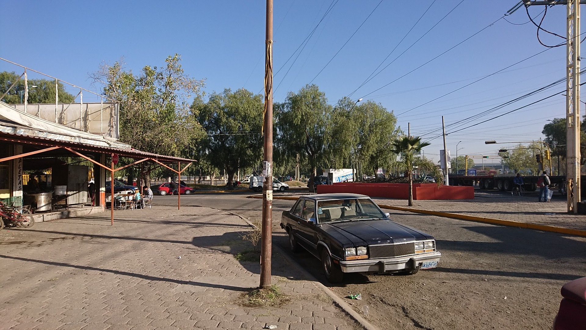 Carnitas, Pollo y Quesadillas "VALE" image 5