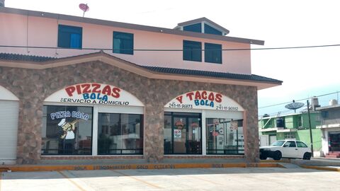 Pizzas Y Tacos Bola image 1