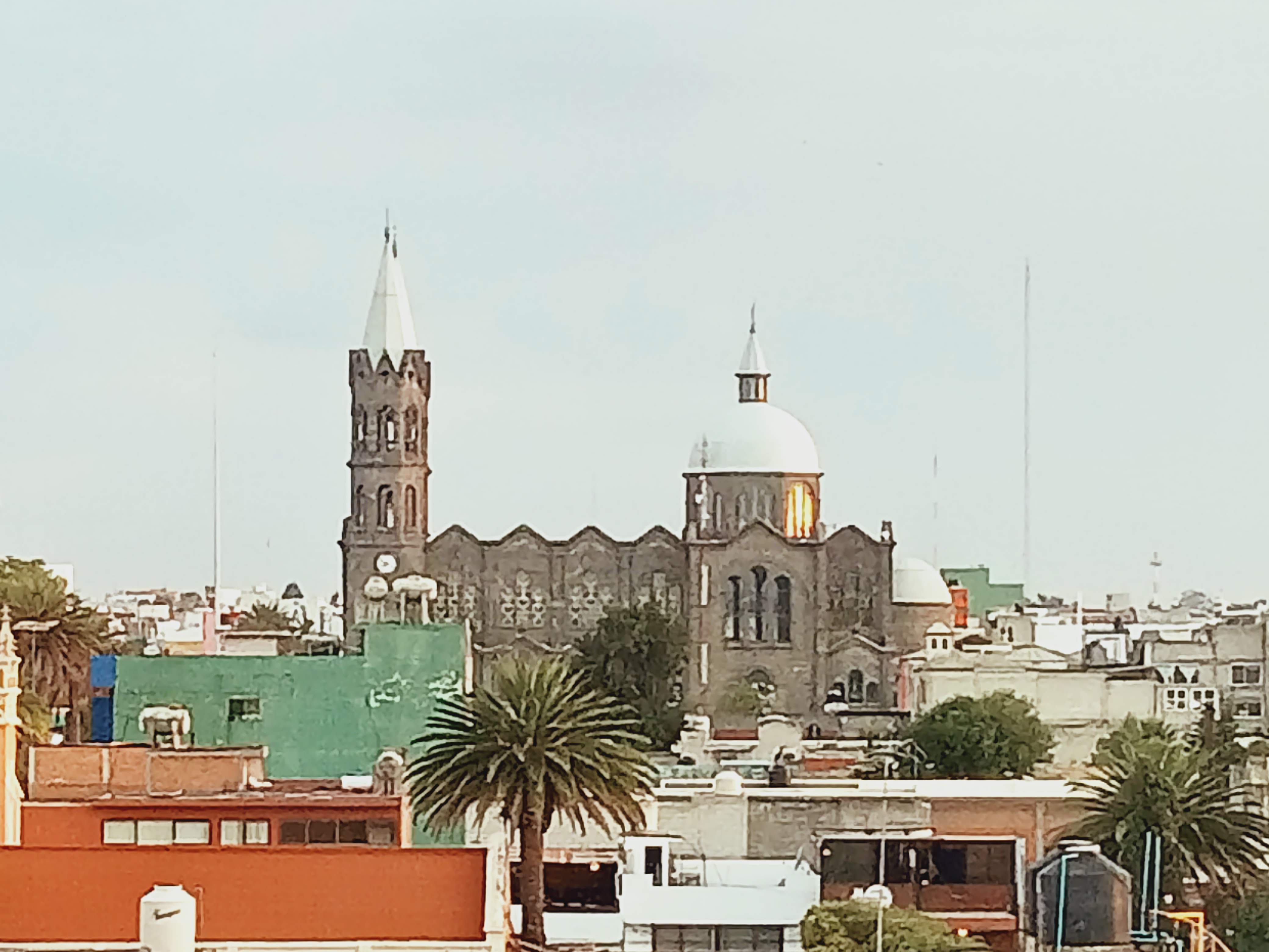 Pizzas Y Tacos Bola image 2